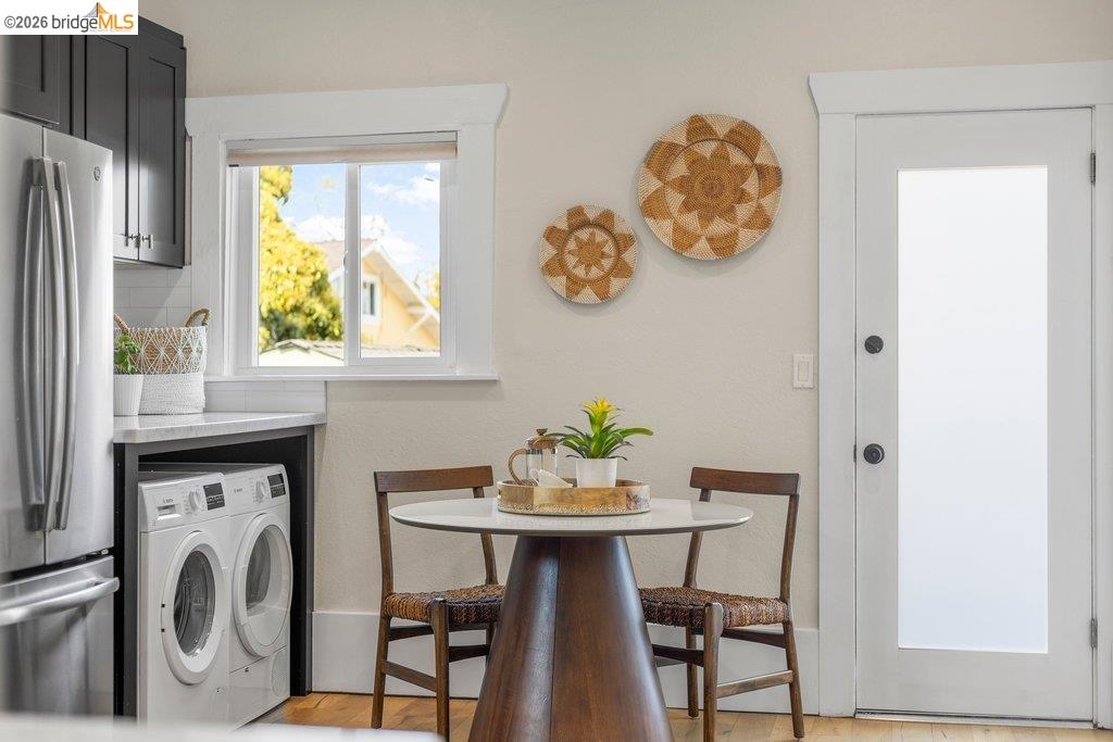 Detail Gallery Image 26 of 52 For 1072 57th St, Oakland,  CA 94608 - 2 Beds | 2 Baths