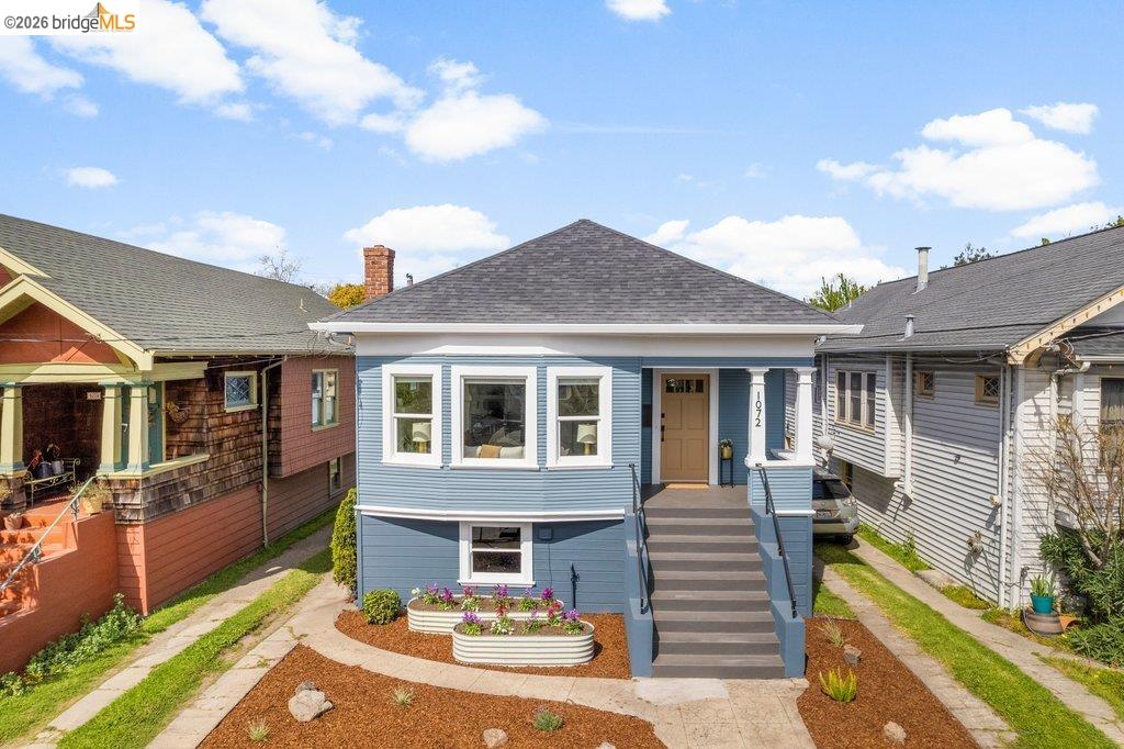 Detail Gallery Image 39 of 52 For 1072 57th St, Oakland,  CA 94608 - 2 Beds | 2 Baths