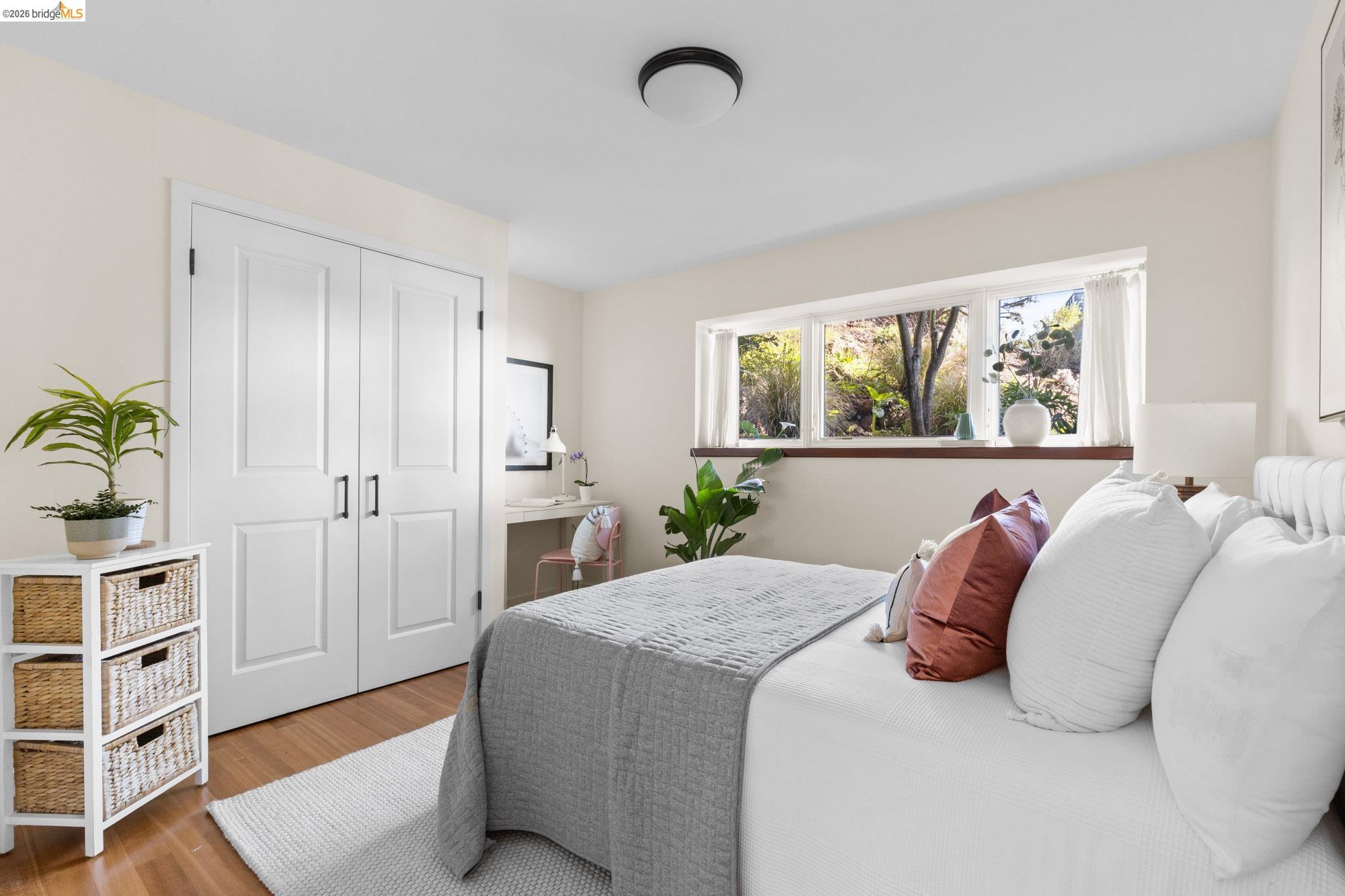 Detail Gallery Image 35 of 60 For 2893 Buena Vista Way, Berkeley,  CA 94708 - 4 Beds | 3/2 Baths