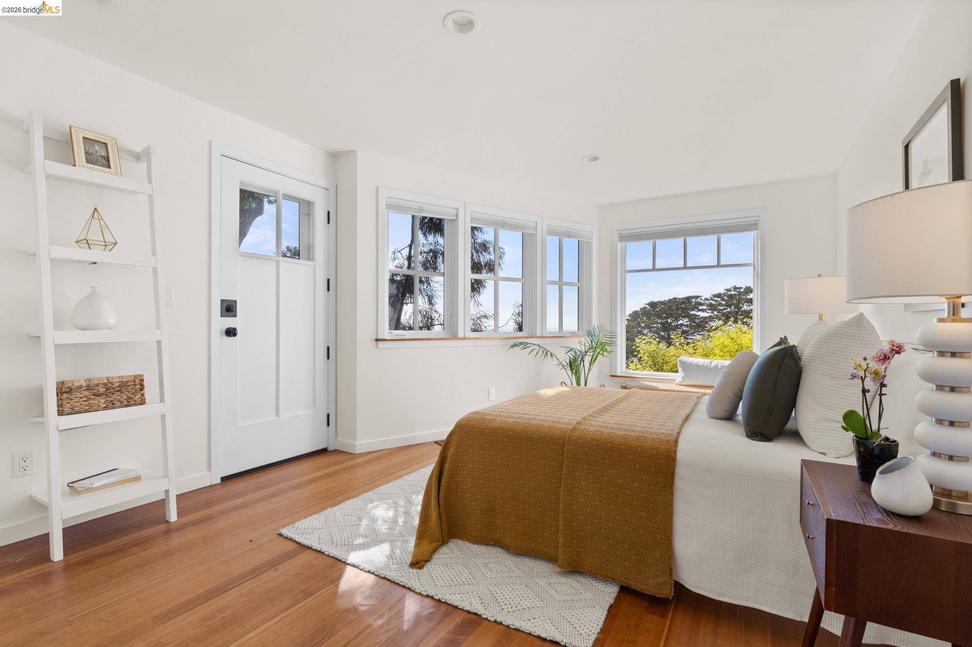 Detail Gallery Image 37 of 60 For 2893 Buena Vista Way, Berkeley,  CA 94708 - 4 Beds | 3/2 Baths