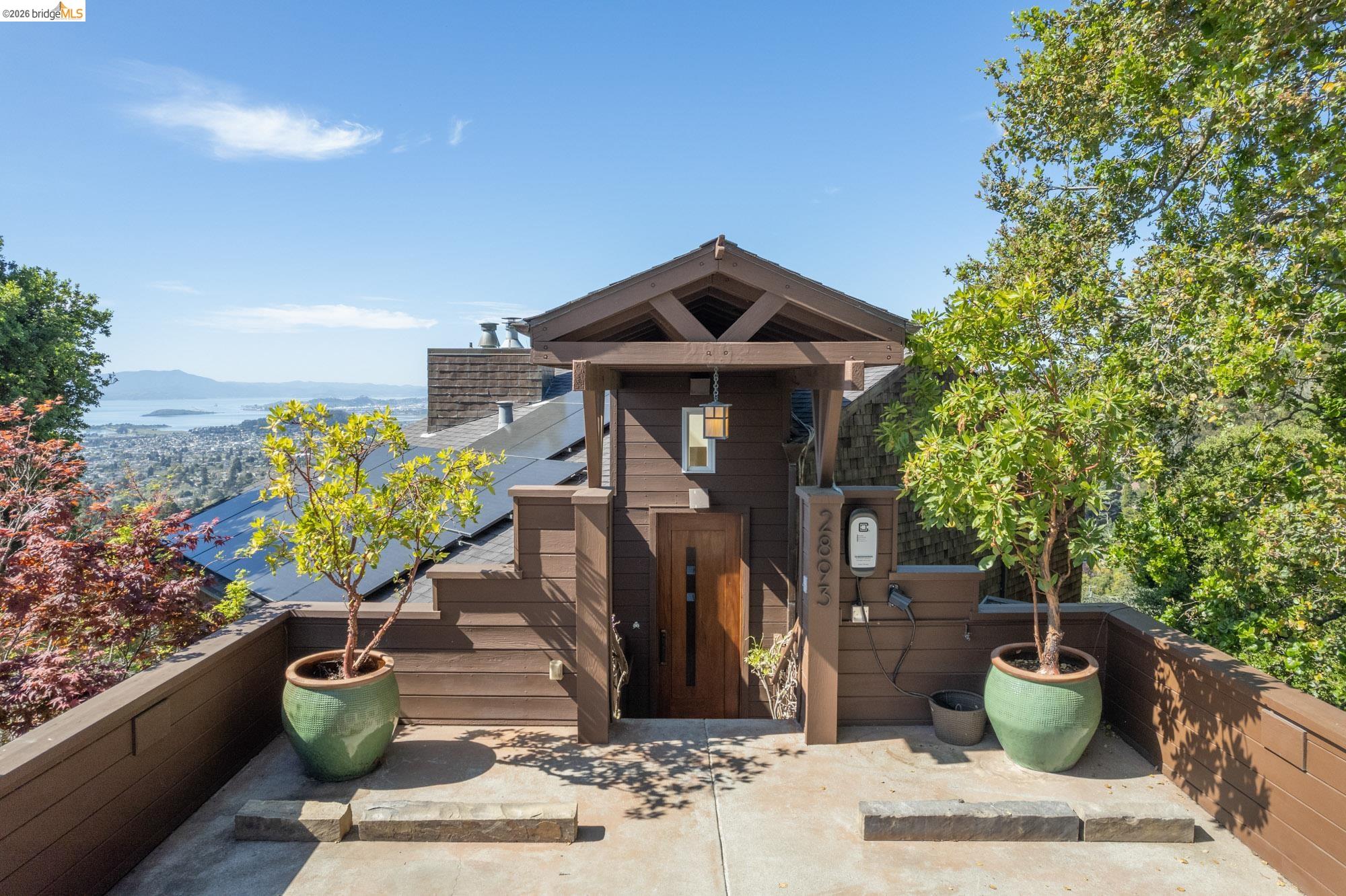 Detail Gallery Image 59 of 60 For 2893 Buena Vista Way, Berkeley,  CA 94708 - 4 Beds | 3/2 Baths