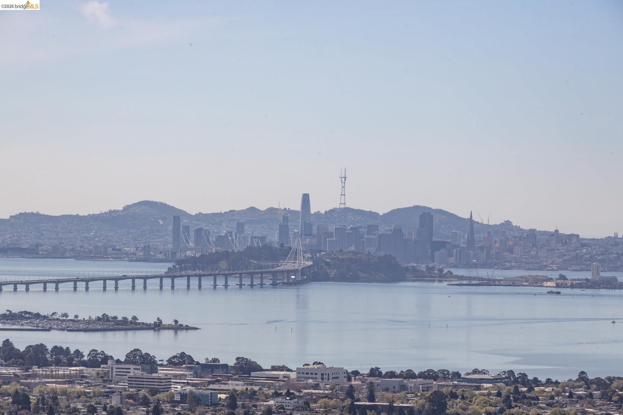 Detail Gallery Image 9 of 60 For 2893 Buena Vista Way, Berkeley,  CA 94708 - 4 Beds | 3/2 Baths