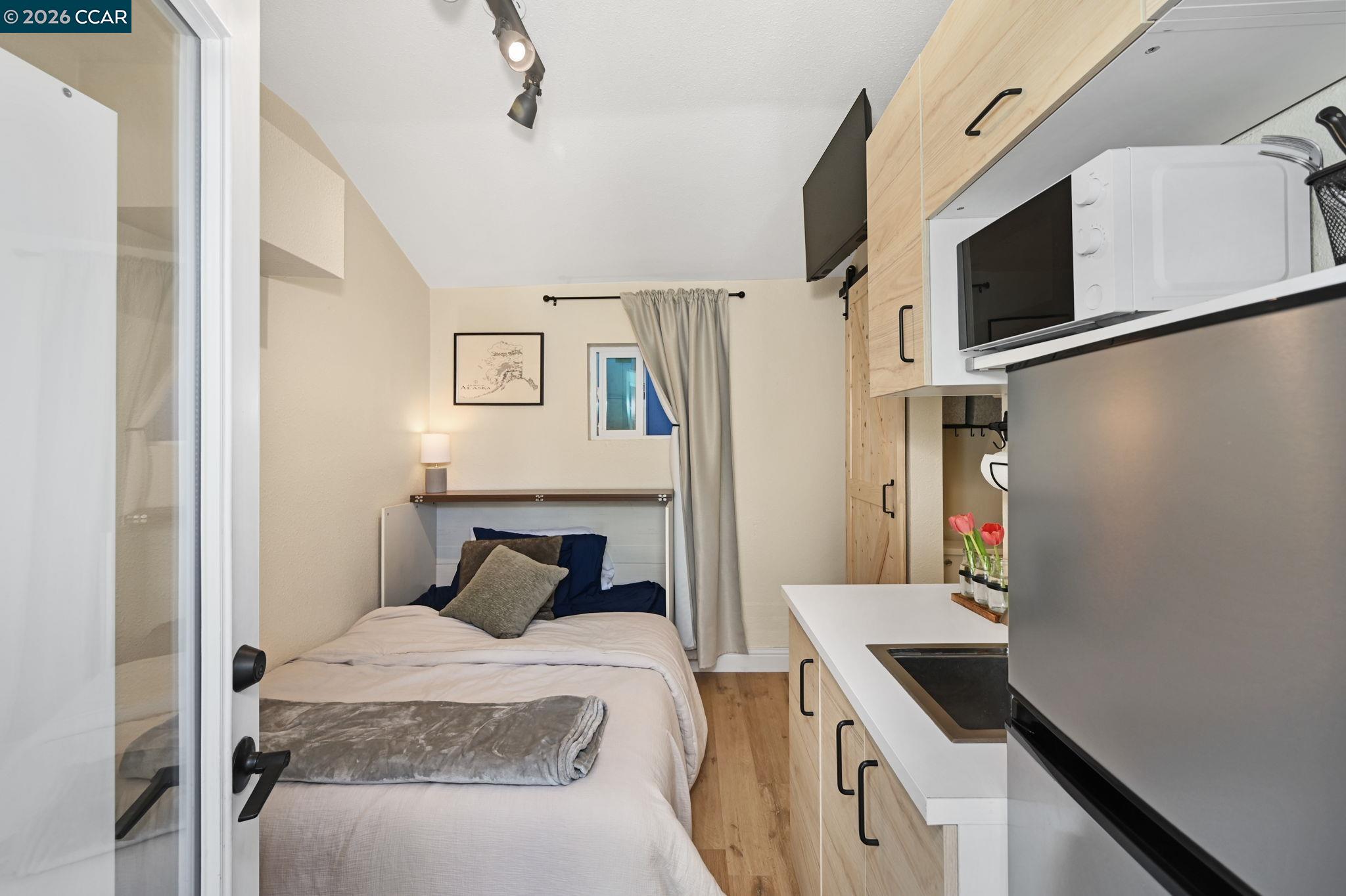 Detail Gallery Image 20 of 35 For 26 Cooke St, Crockett,  CA 94525 - 2 Beds | 1 Baths