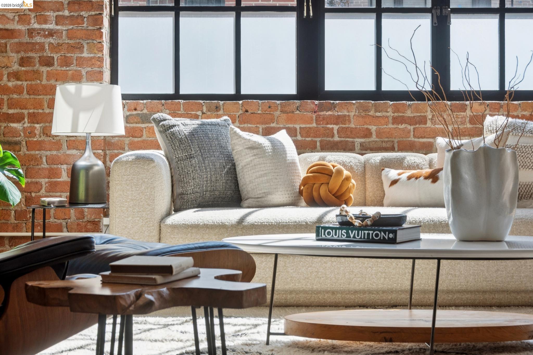 Detail Gallery Image 11 of 40 For 425 E 11th St #17,  Oakland,  CA 94606 - 1 Beds | 1 Baths