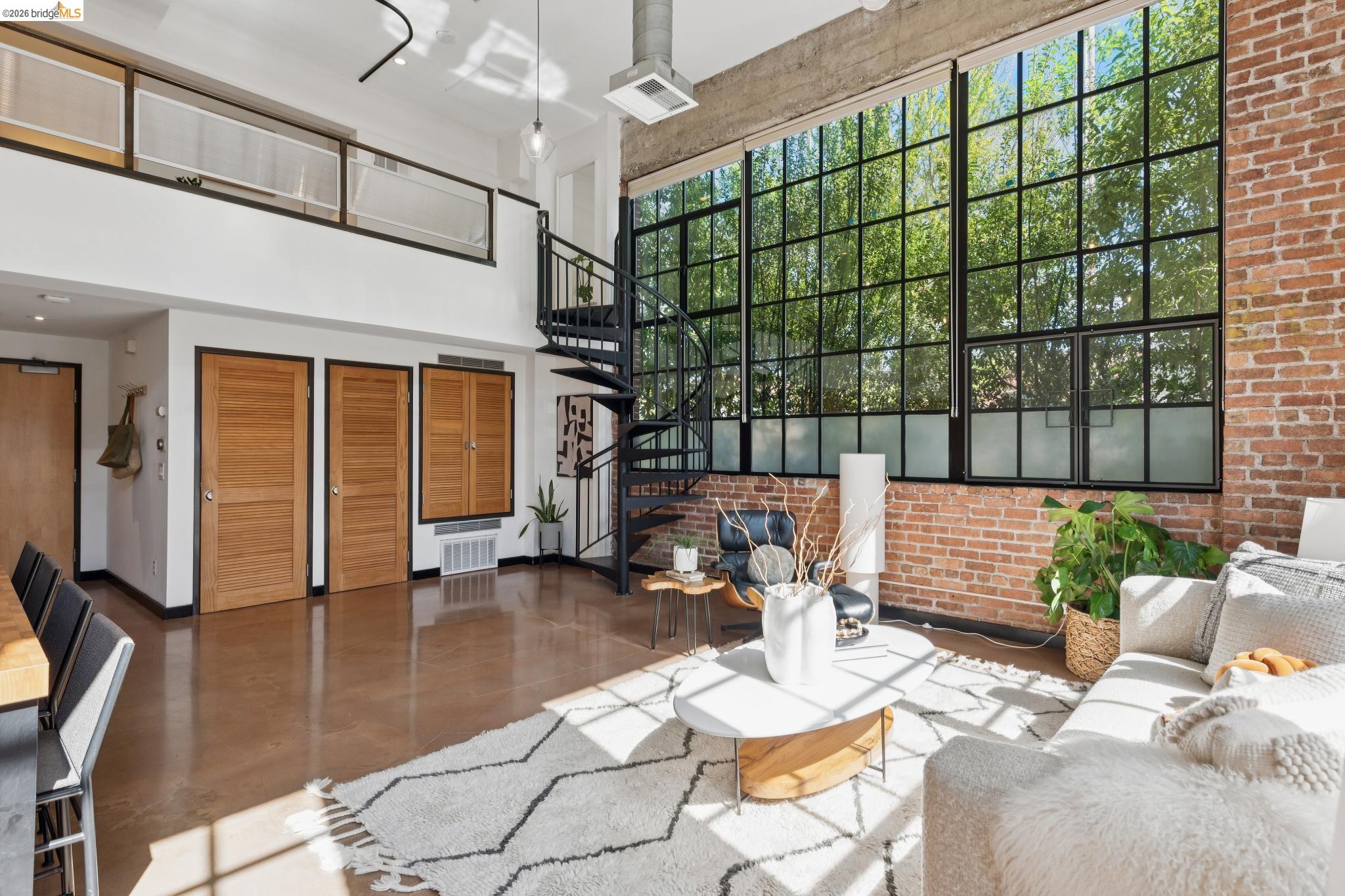 Detail Gallery Image 14 of 40 For 425 E 11th St #17,  Oakland,  CA 94606 - 1 Beds | 1 Baths