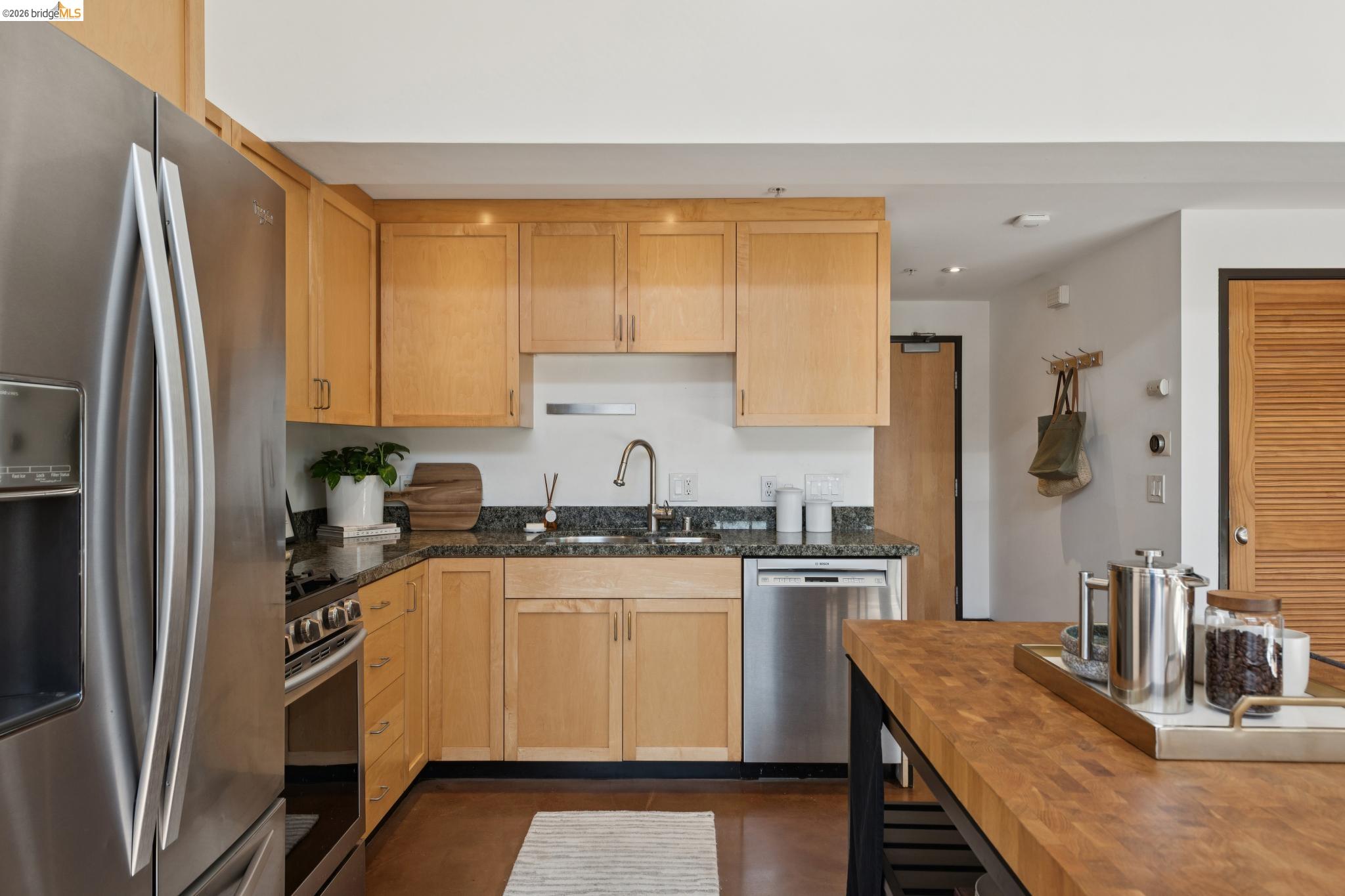 Detail Gallery Image 21 of 40 For 425 E 11th St #17,  Oakland,  CA 94606 - 1 Beds | 1 Baths