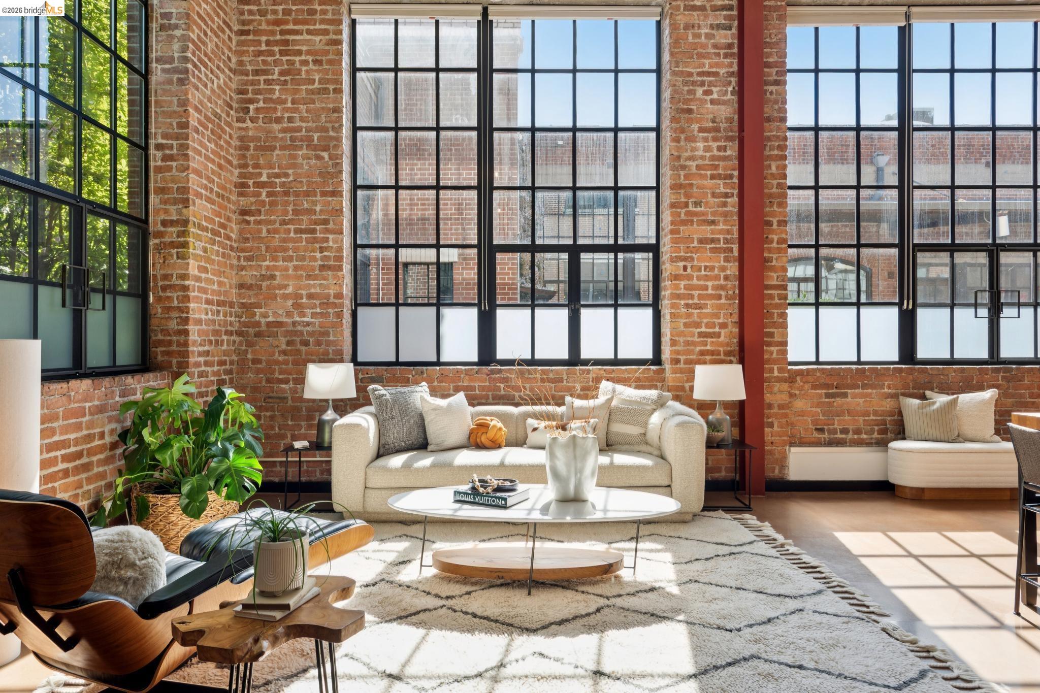 Detail Gallery Image 9 of 40 For 425 E 11th St #17,  Oakland,  CA 94606 - 1 Beds | 1 Baths