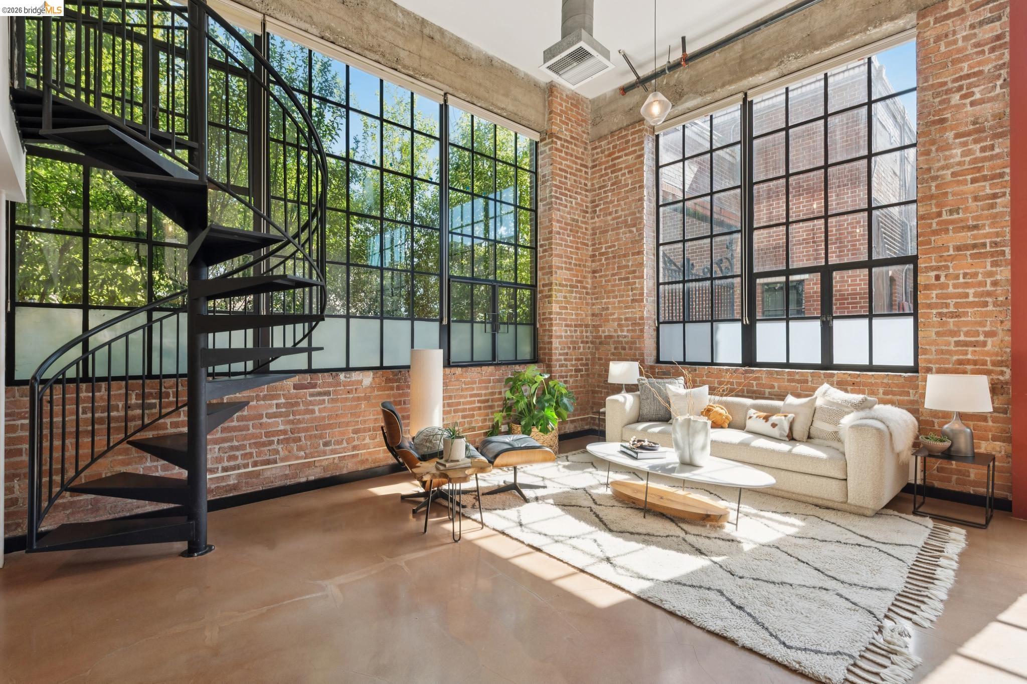 Detail Gallery Image 10 of 40 For 425 E 11th St #17,  Oakland,  CA 94606 - 1 Beds | 1 Baths