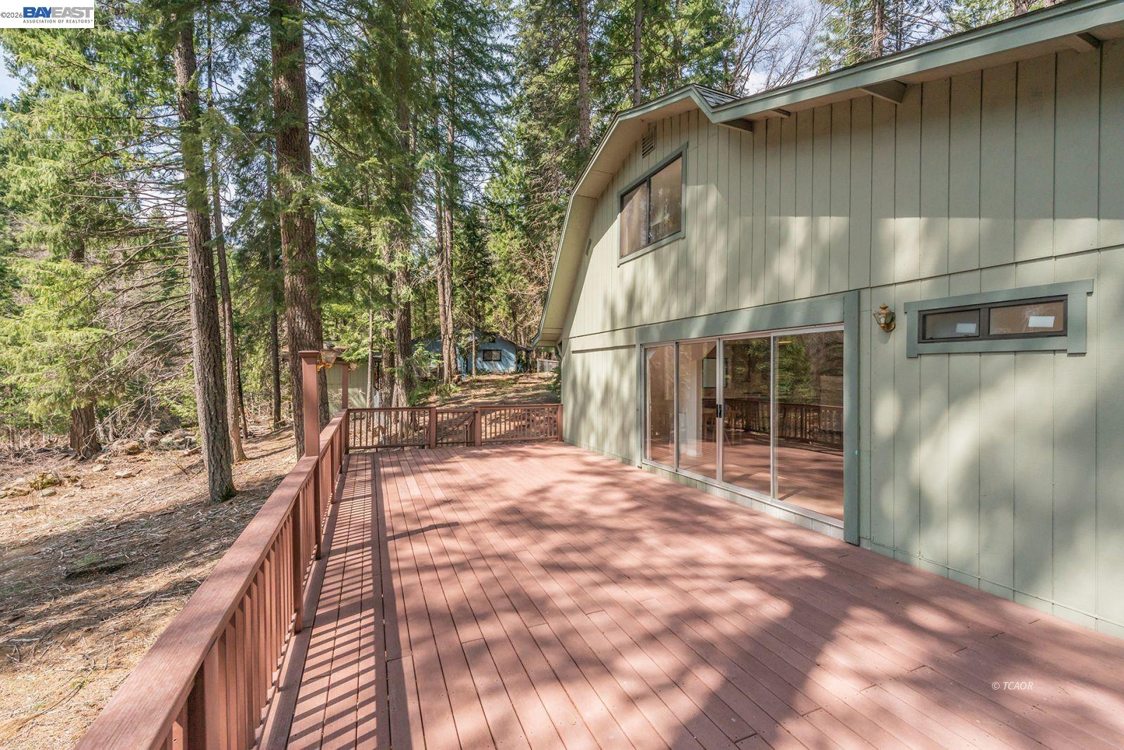 Detail Gallery Image 31 of 56 For 121 Mountain Aire Ln, Trinity Center,  CA 96091 - 2 Beds | 1 Baths