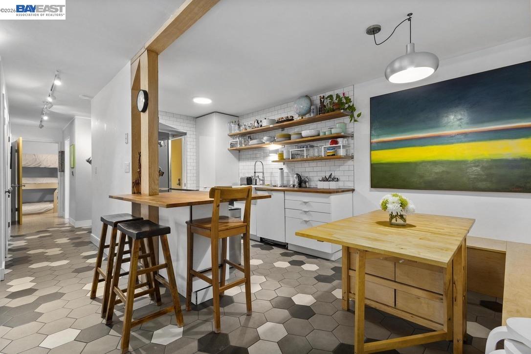 Photo #9: 41127645 Listing: Photo #9