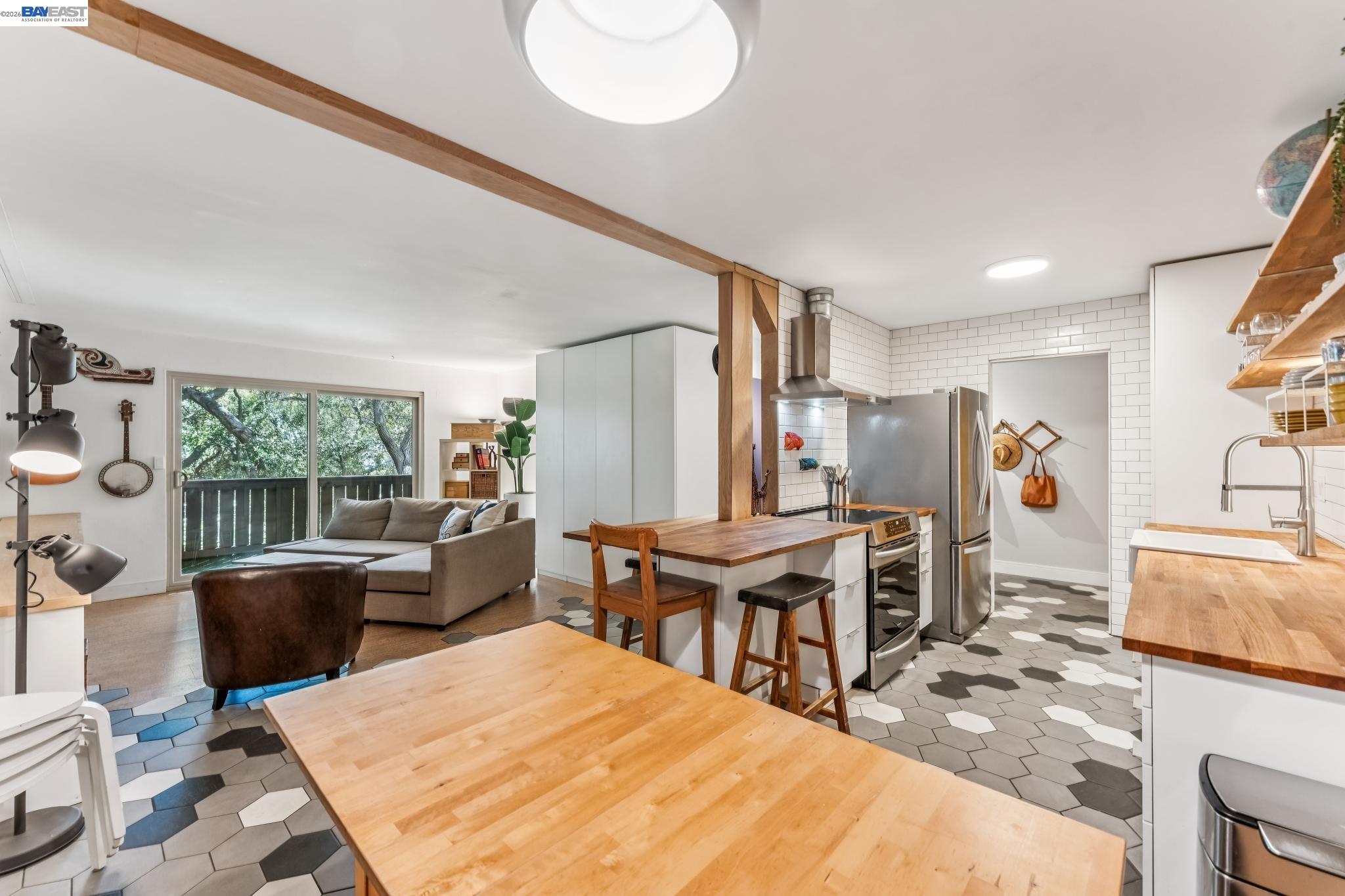 Photo #10: 41127645 Listing: Photo #10