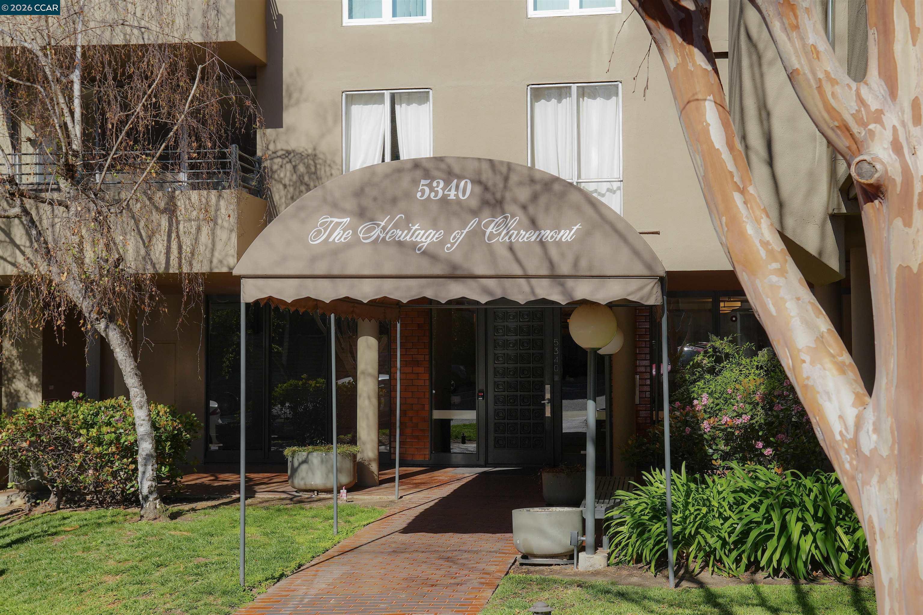 Photo #1: 41127646 Listing: Photo #1