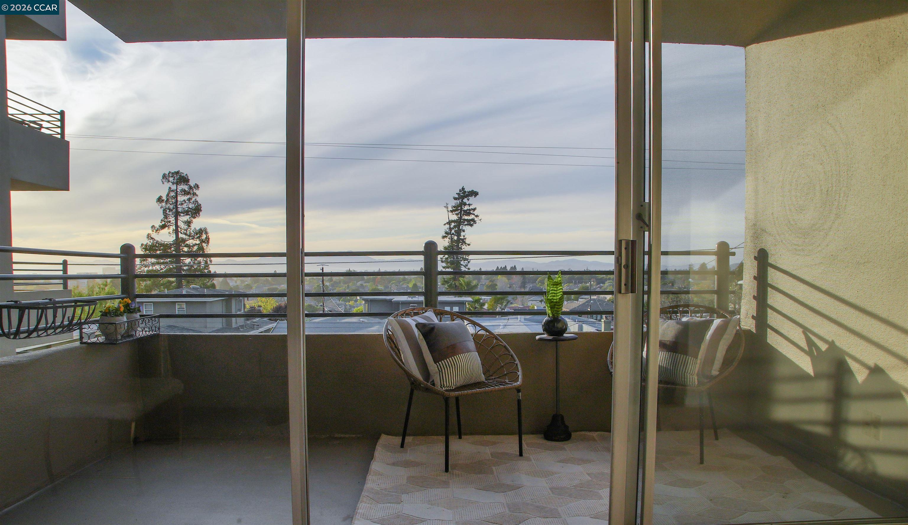 Photo #8: 41127646 Listing: Photo #8