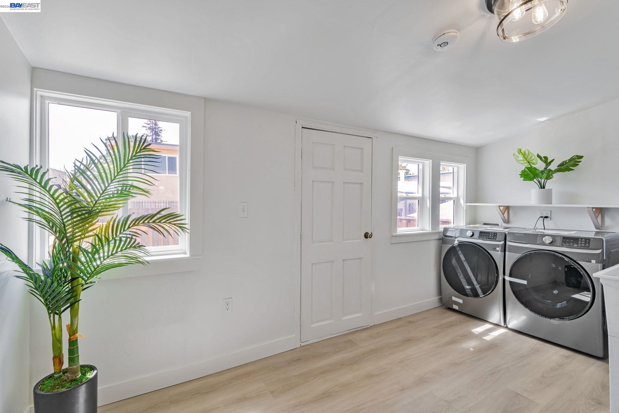 Detail Gallery Image 23 of 35 For 2720 Short St, Oakland,  CA 94619 - 2 Beds | 1 Baths