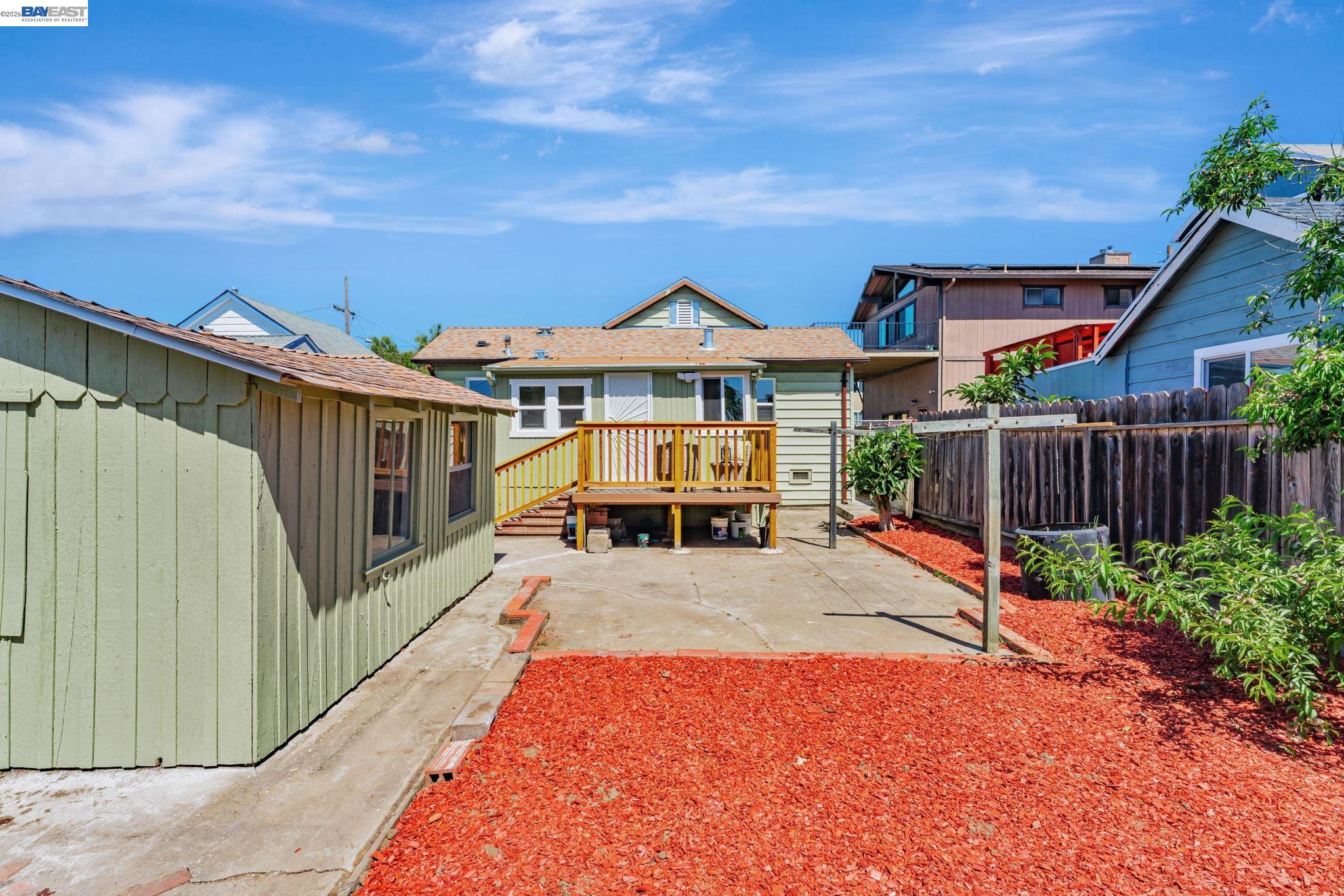 Detail Gallery Image 33 of 35 For 2720 Short St, Oakland,  CA 94619 - 2 Beds | 1 Baths