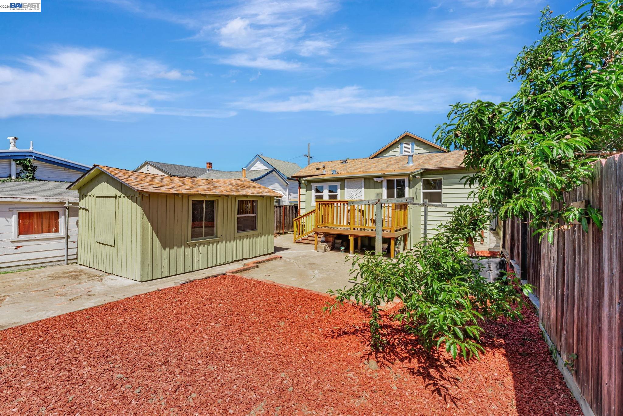 Detail Gallery Image 34 of 35 For 2720 Short St, Oakland,  CA 94619 - 2 Beds | 1 Baths