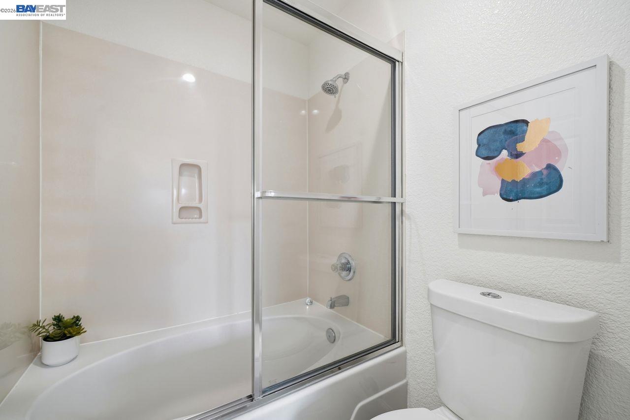 Photo #23: 41127652 Listing: Photo #23