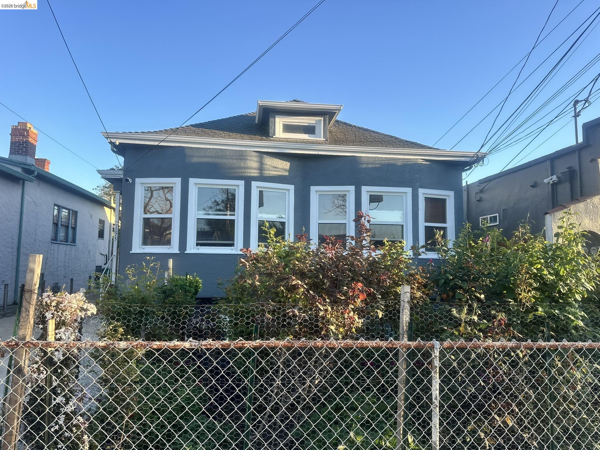 Detail Gallery Image 2 of 40 For 1075 47th St, Emeryville,  CA 94608 - – Beds | – Baths