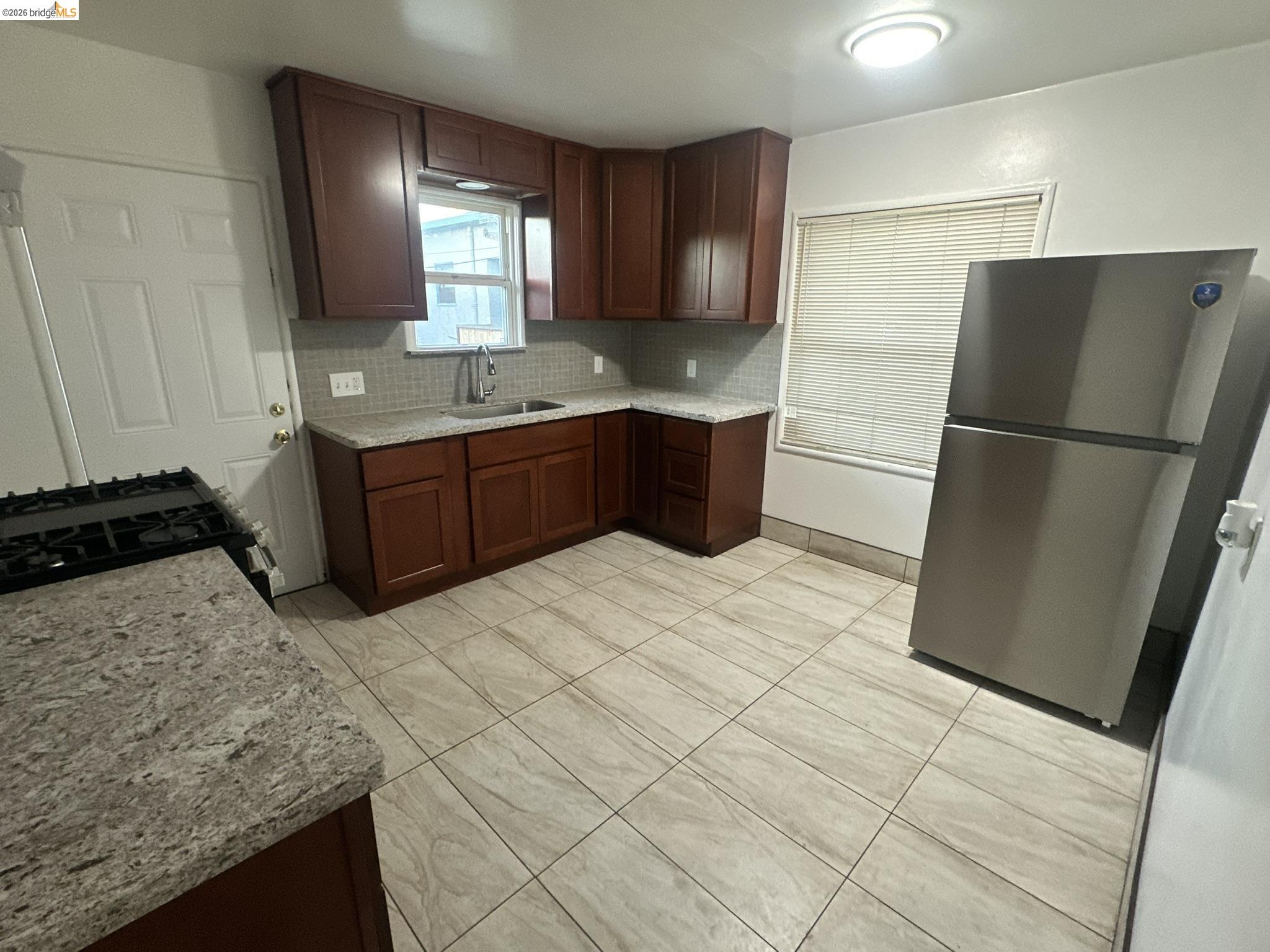 Detail Gallery Image 27 of 40 For 1075 47th St, Emeryville,  CA 94608 - – Beds | – Baths