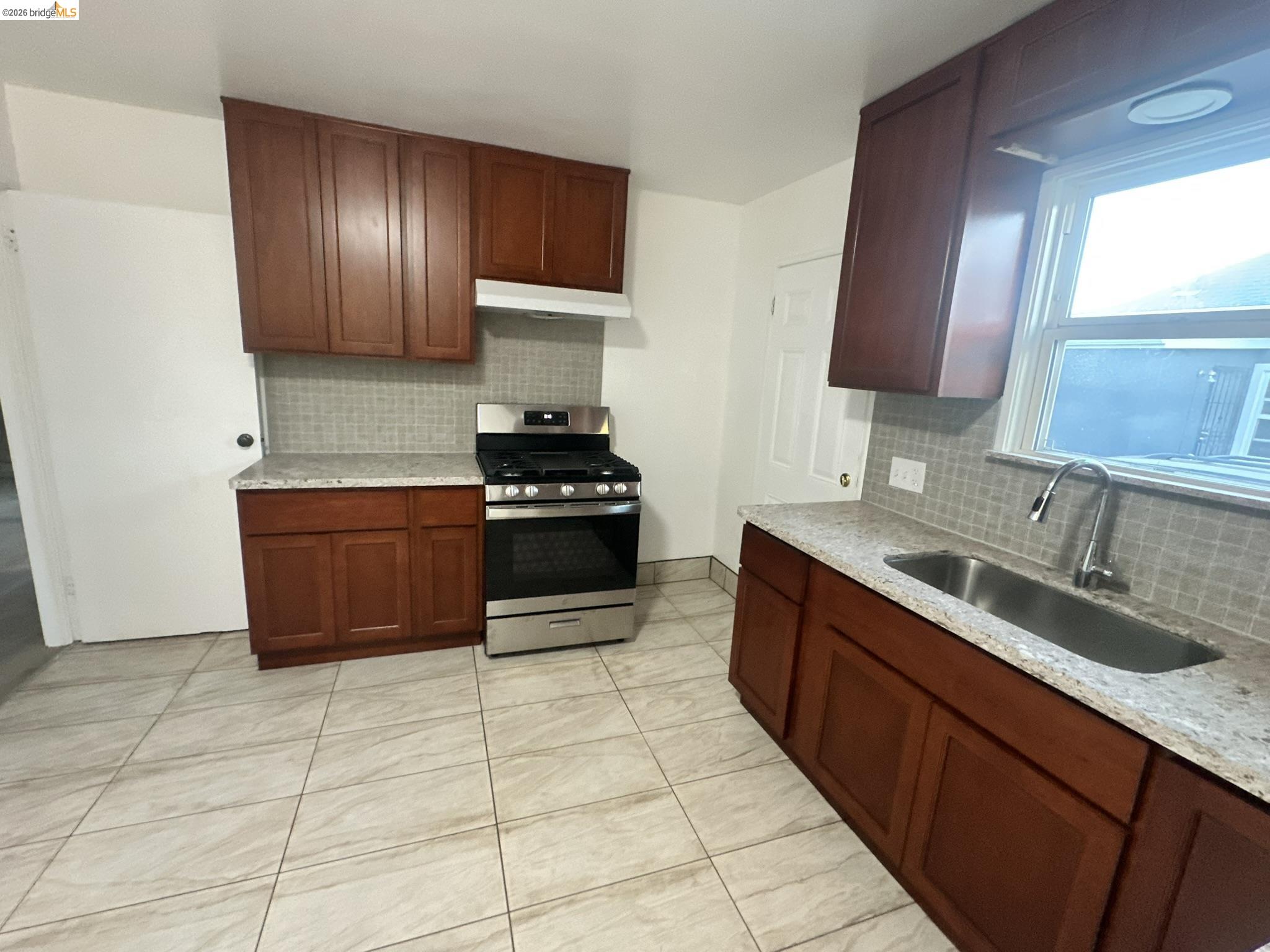 Detail Gallery Image 28 of 40 For 1075 47th St, Emeryville,  CA 94608 - – Beds | – Baths