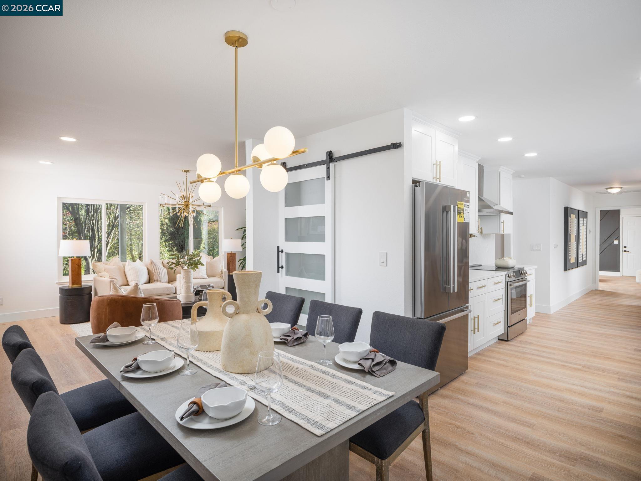 Detail Gallery Image 17 of 60 For 320 Miranda Ln, Alamo,  CA 94507 - 5 Beds | 3 Baths