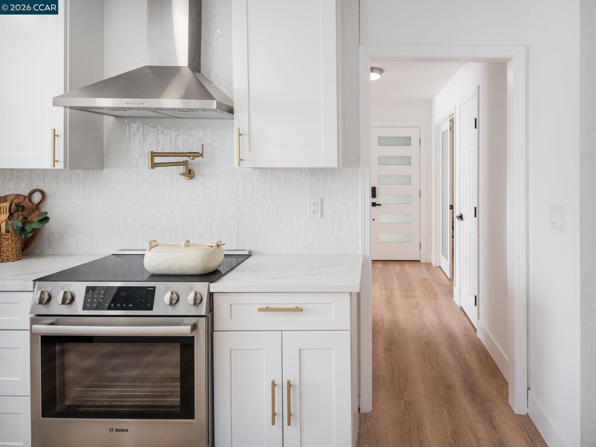 Detail Gallery Image 19 of 60 For 320 Miranda Ln, Alamo,  CA 94507 - 5 Beds | 3 Baths