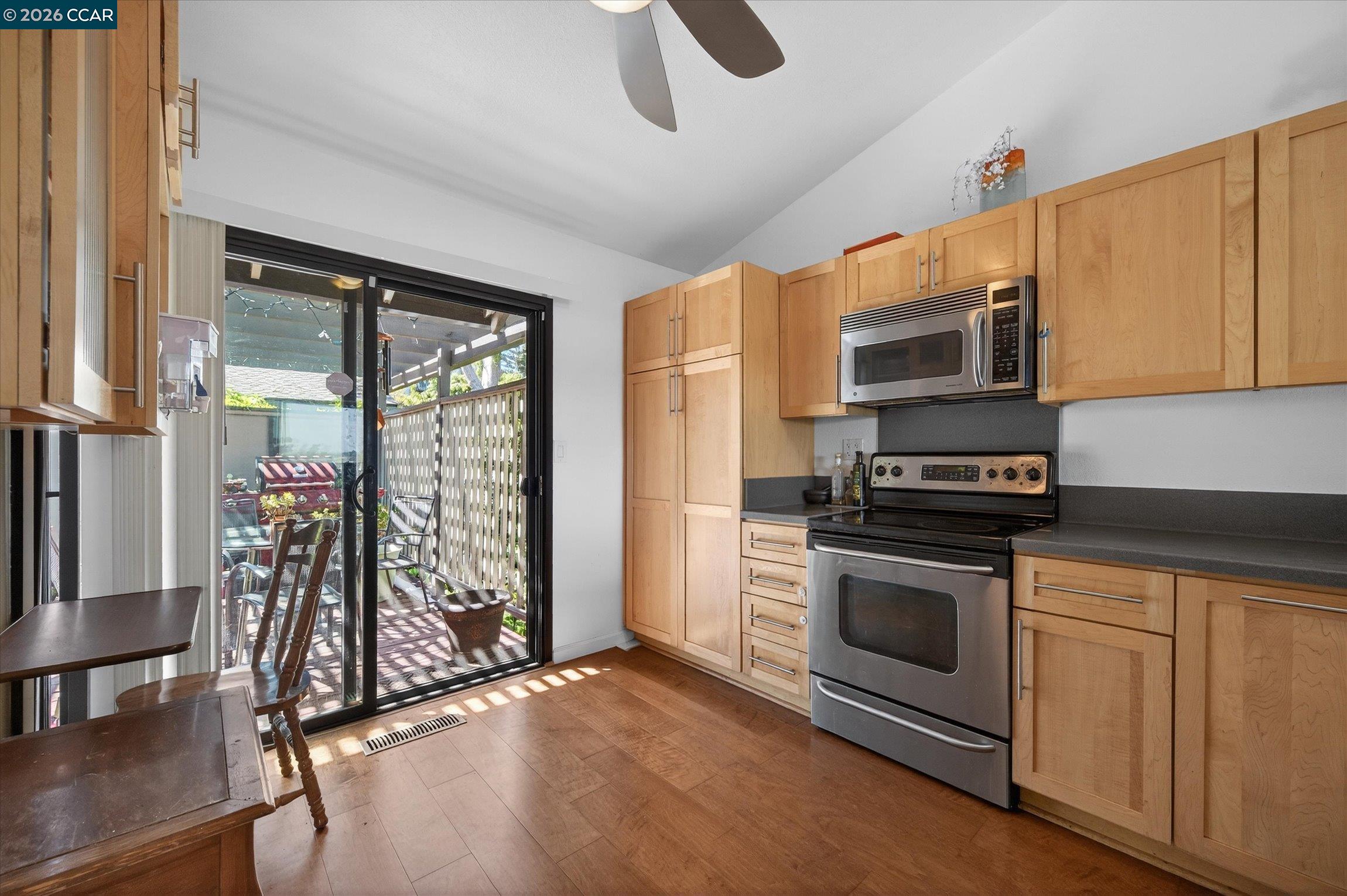 Photo #14: 41127659 Listing: Photo #14