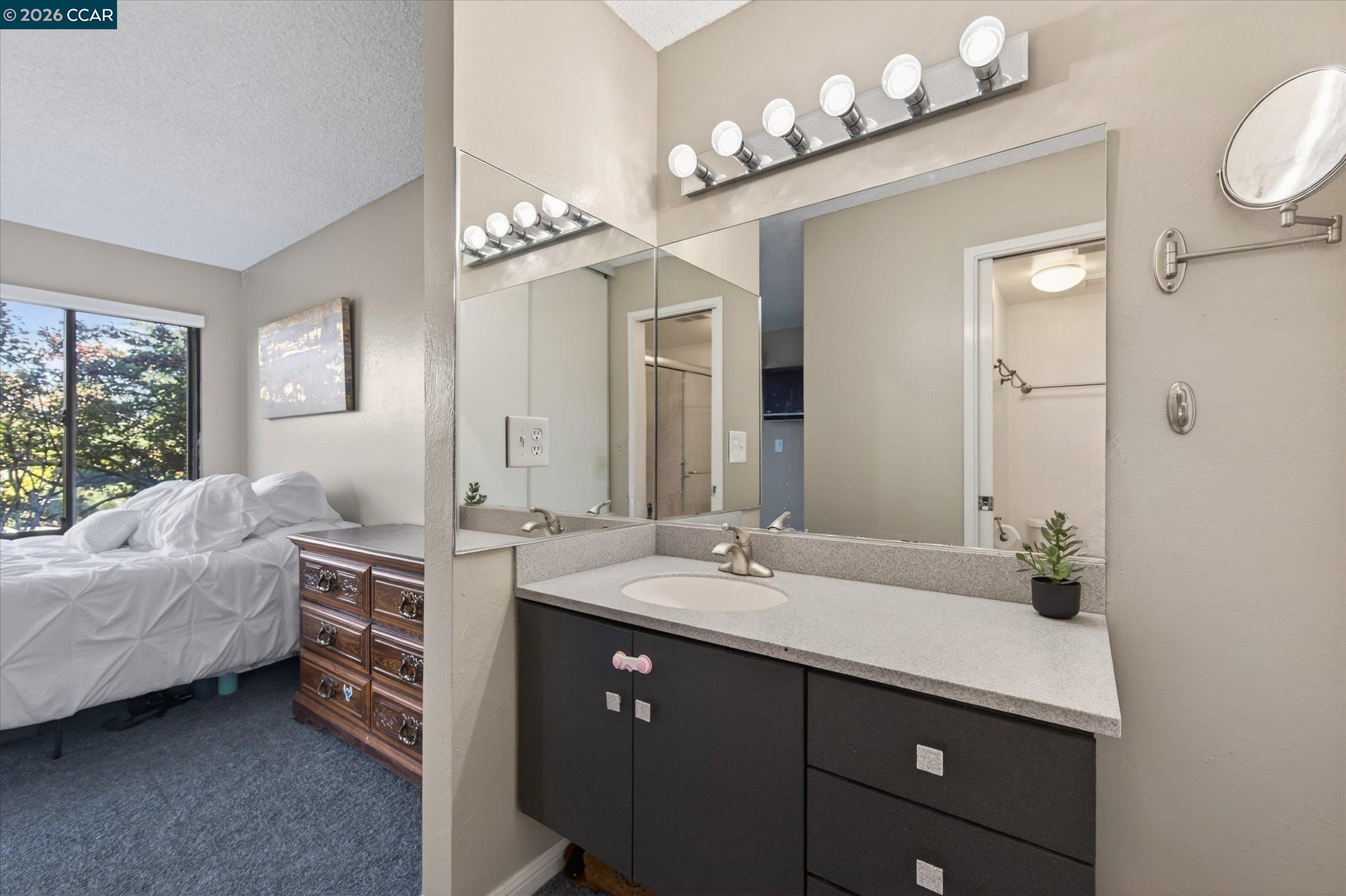 Photo #20: 41127659 Listing: Photo #20