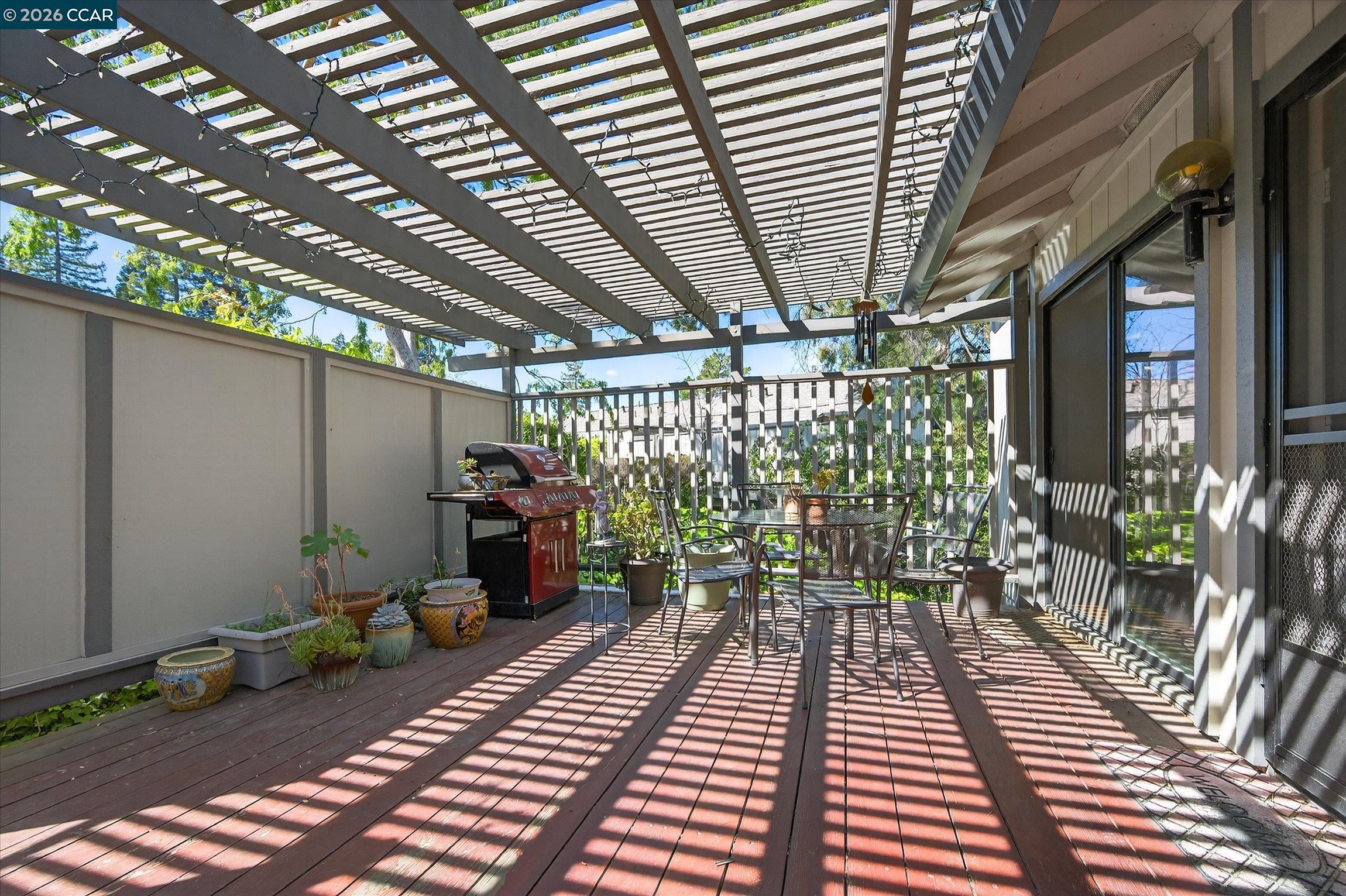 Photo #3: 41127659 Listing: Photo #3