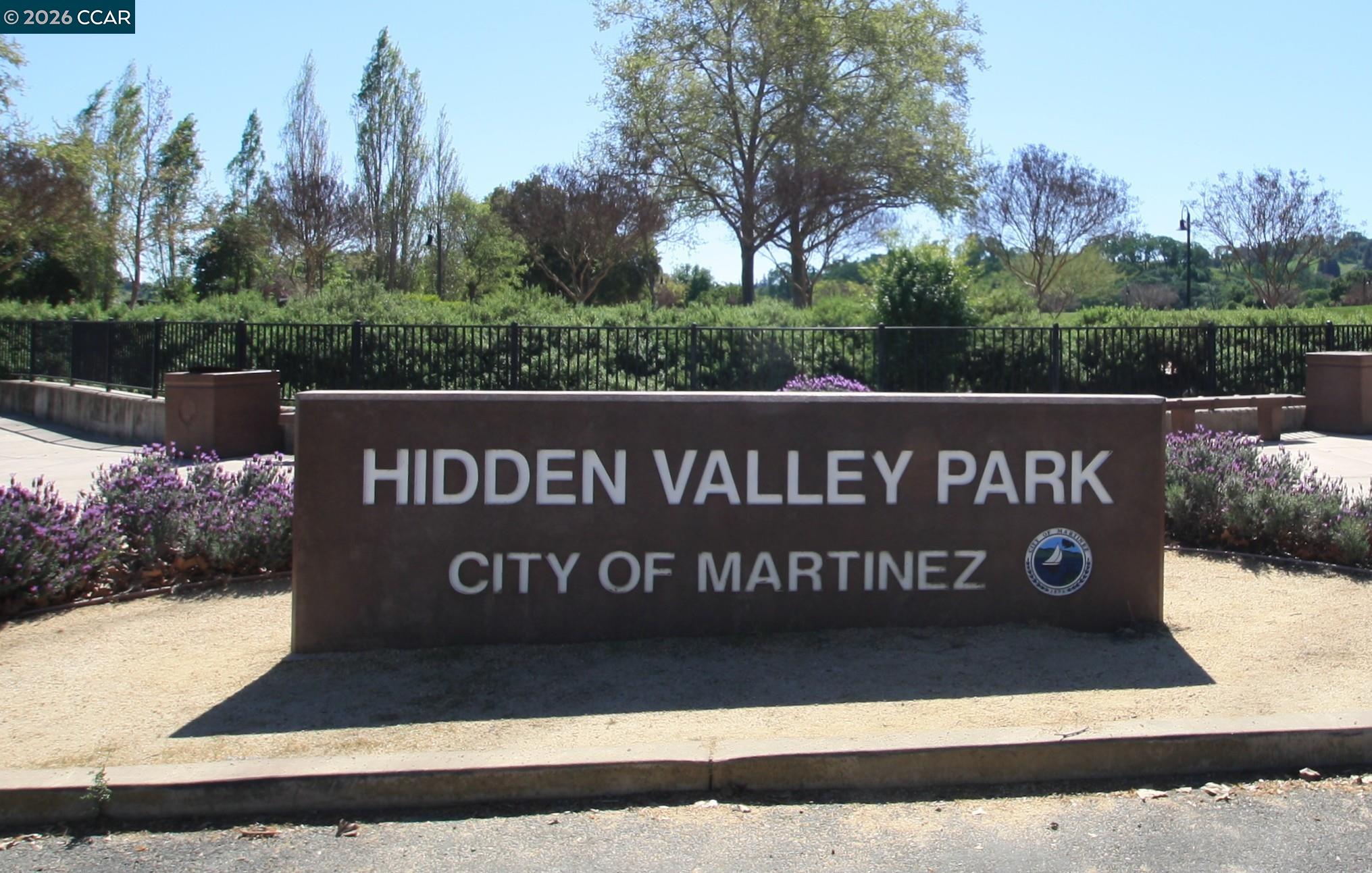 Photo #41: 41127659 Listing: Photo #41