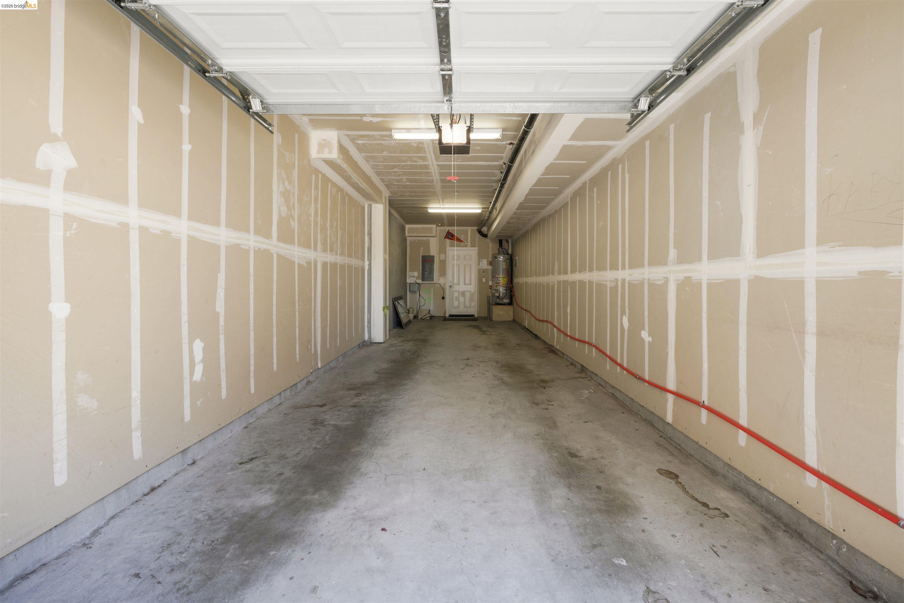 Photo #24: 41127660 Listing: Photo #24