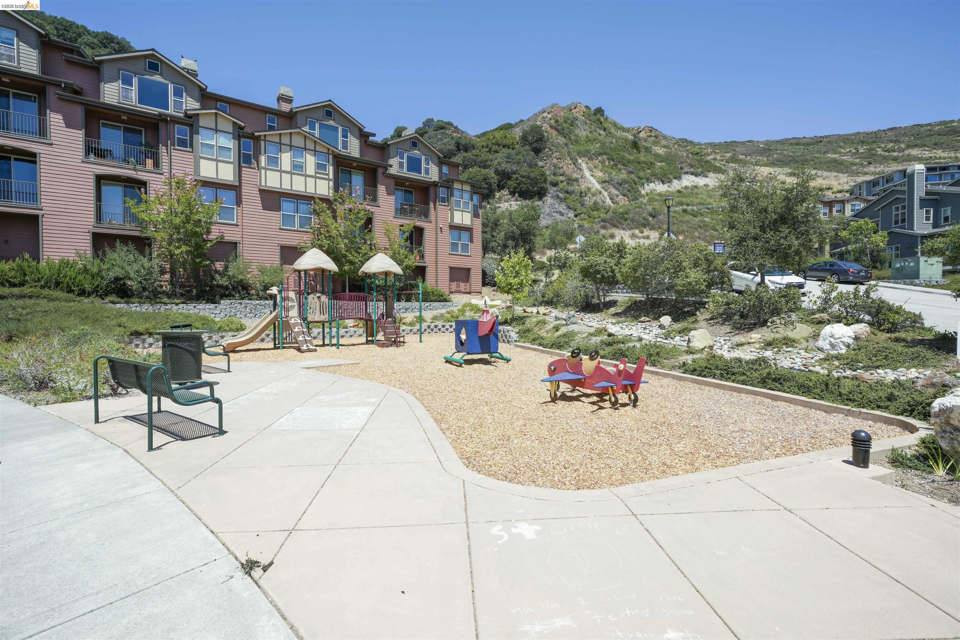 Photo #28: 41127660 Listing: Photo #28