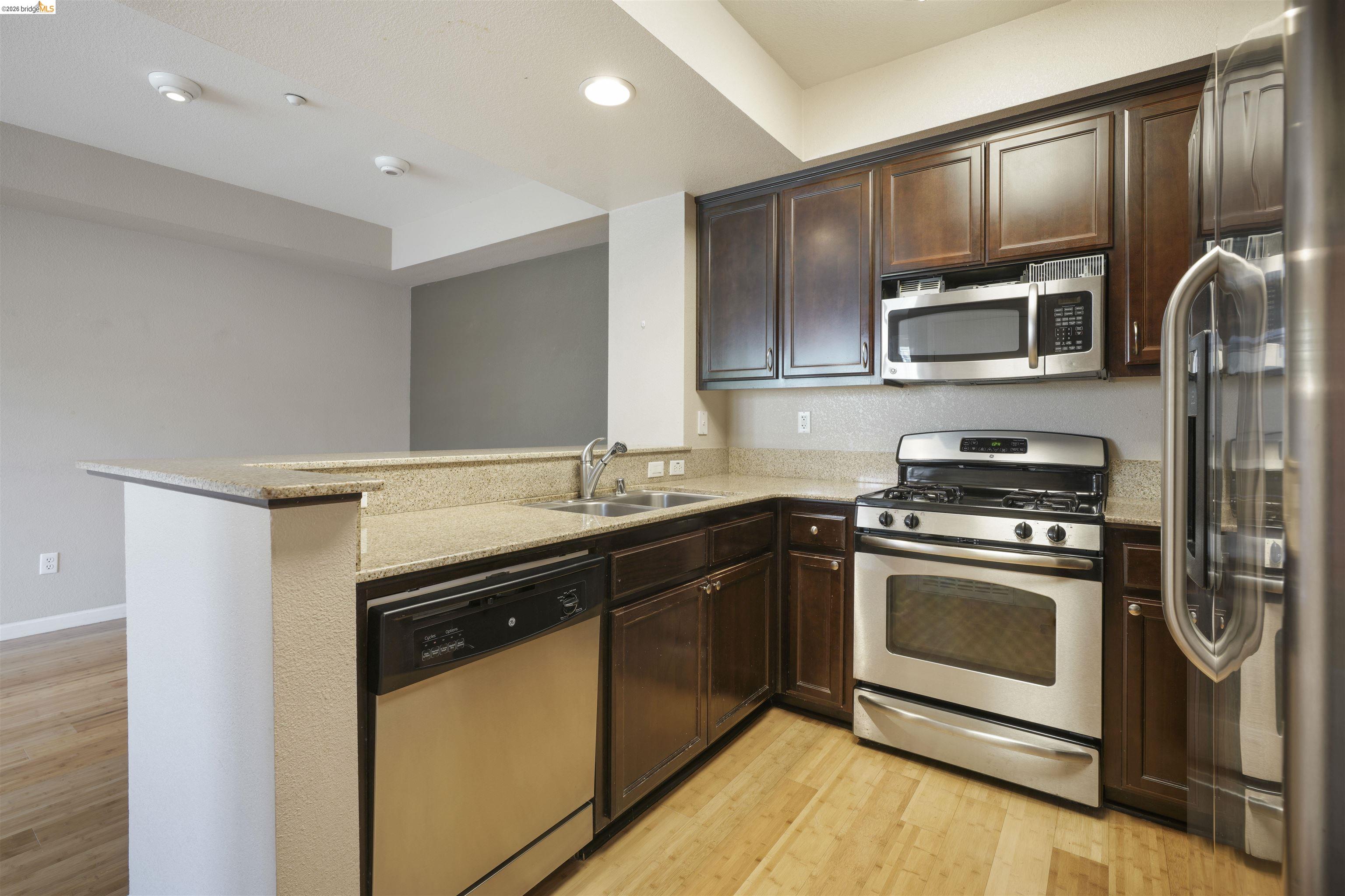 Photo #10: 41127660 Listing: Photo #10