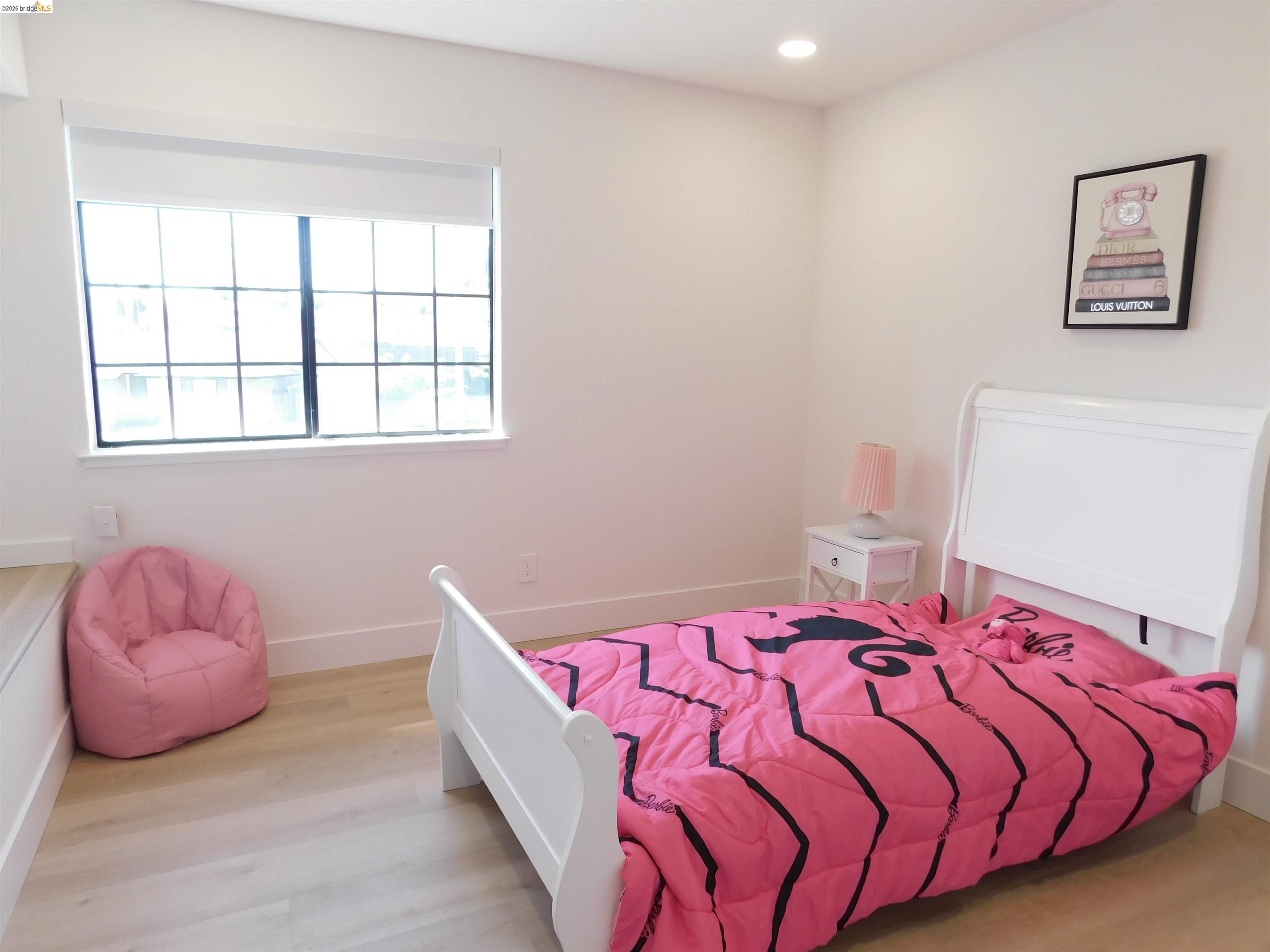 Detail Gallery Image 13 of 35 For 3042 Potrero Way, Fairfield,  CA 94534 - 5 Beds | 2/1 Baths