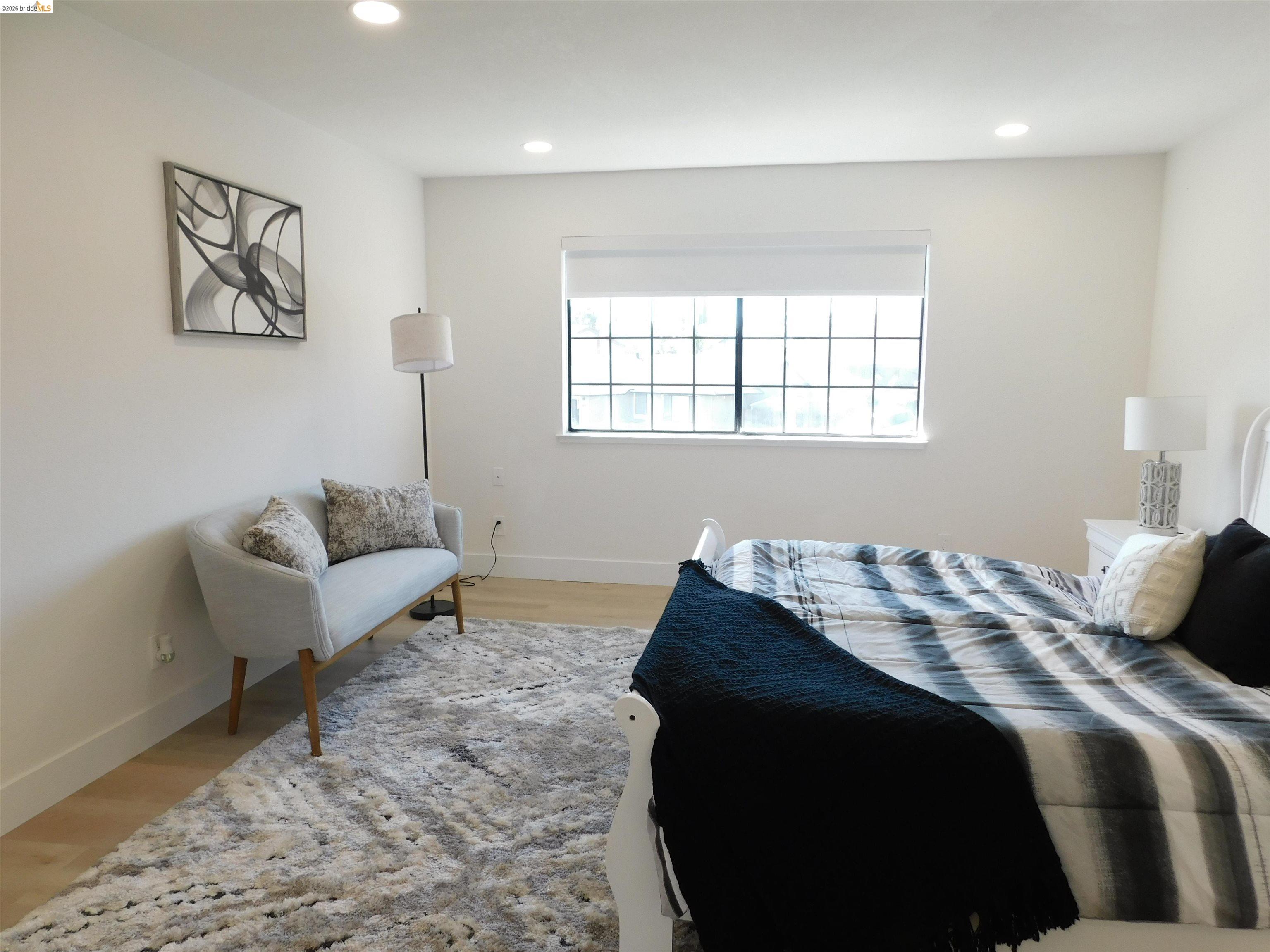 Detail Gallery Image 21 of 35 For 3042 Potrero Way, Fairfield,  CA 94534 - 5 Beds | 2/1 Baths