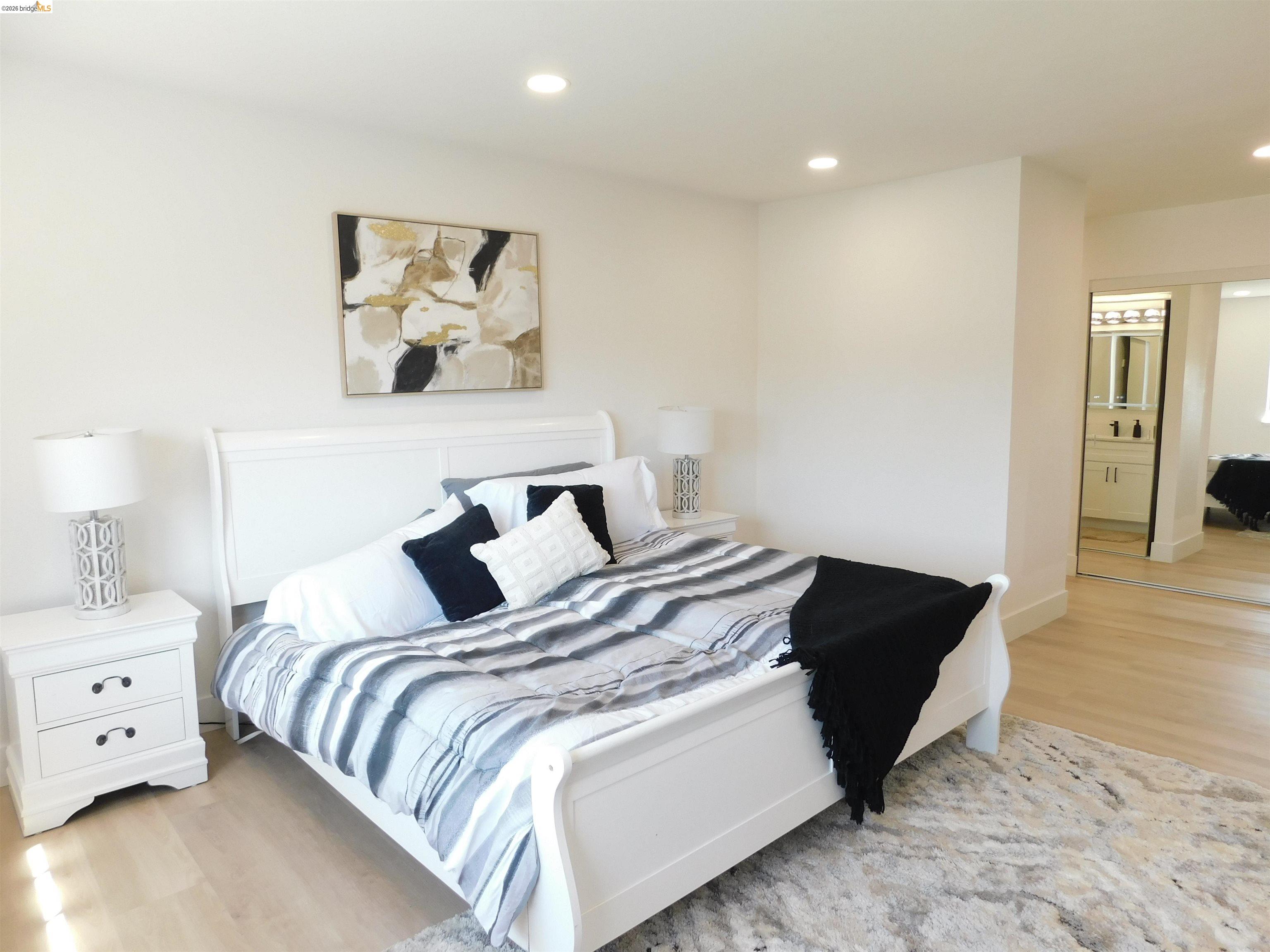 Detail Gallery Image 22 of 35 For 3042 Potrero Way, Fairfield,  CA 94534 - 5 Beds | 2/1 Baths