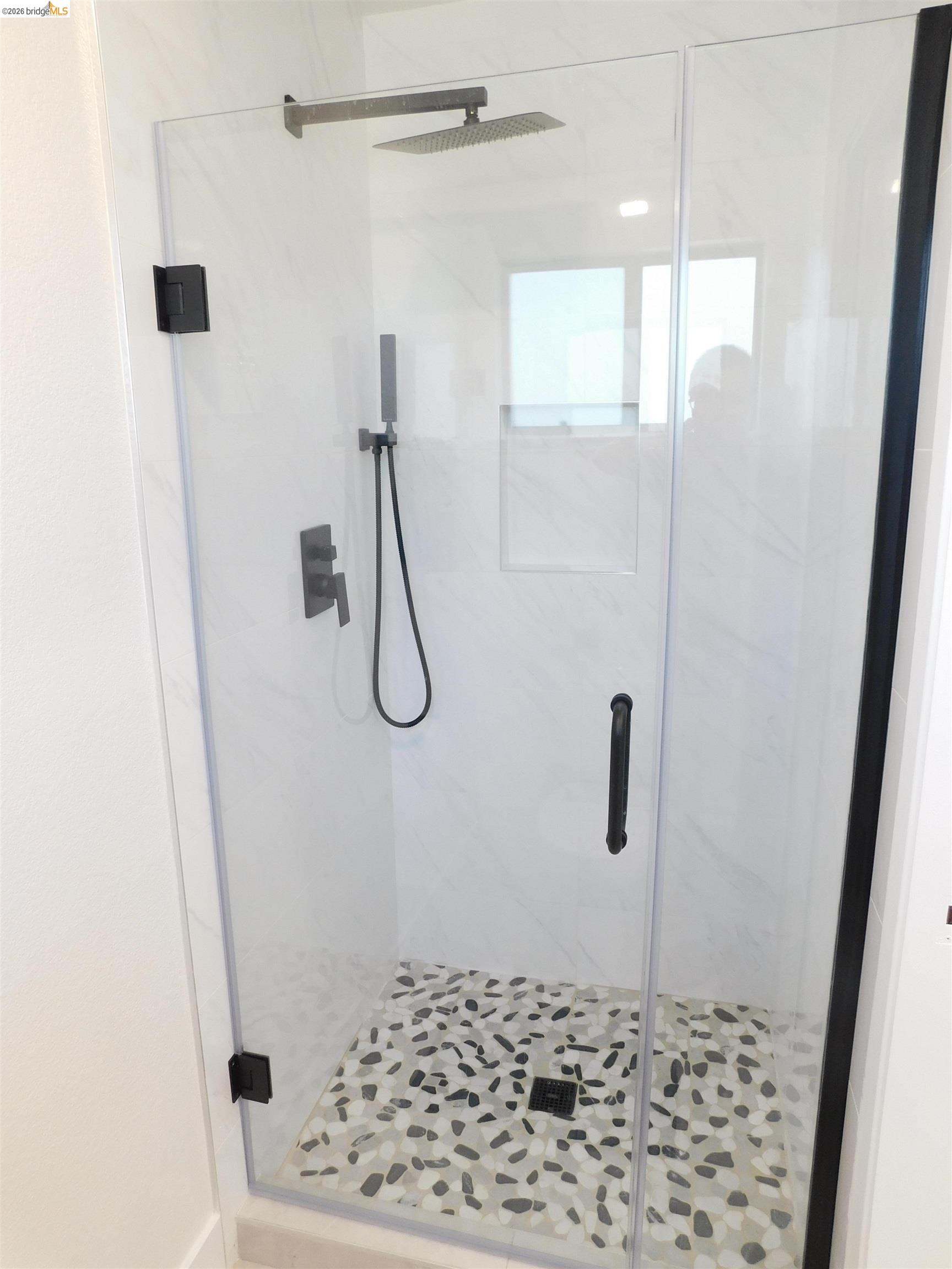 Detail Gallery Image 25 of 35 For 3042 Potrero Way, Fairfield,  CA 94534 - 5 Beds | 2/1 Baths