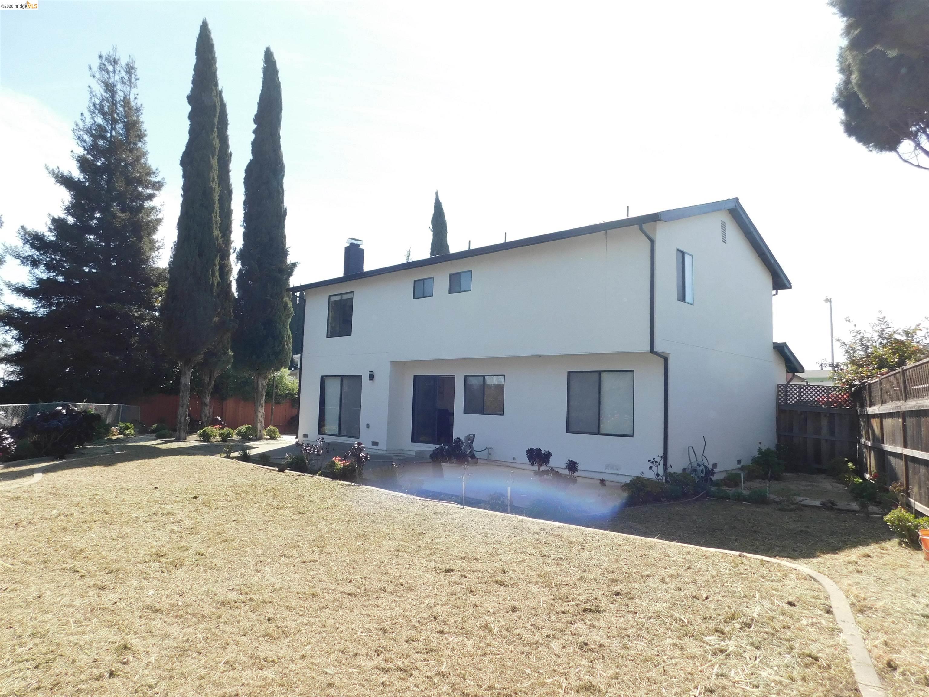 Detail Gallery Image 34 of 35 For 3042 Potrero Way, Fairfield,  CA 94534 - 5 Beds | 2/1 Baths