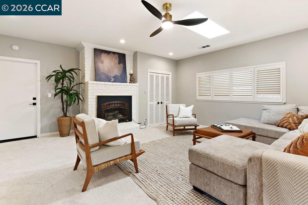 Detail Gallery Image 33 of 43 For 607 Rheem Blvd, Moraga,  CA 94556 - 3 Beds | 3 Baths