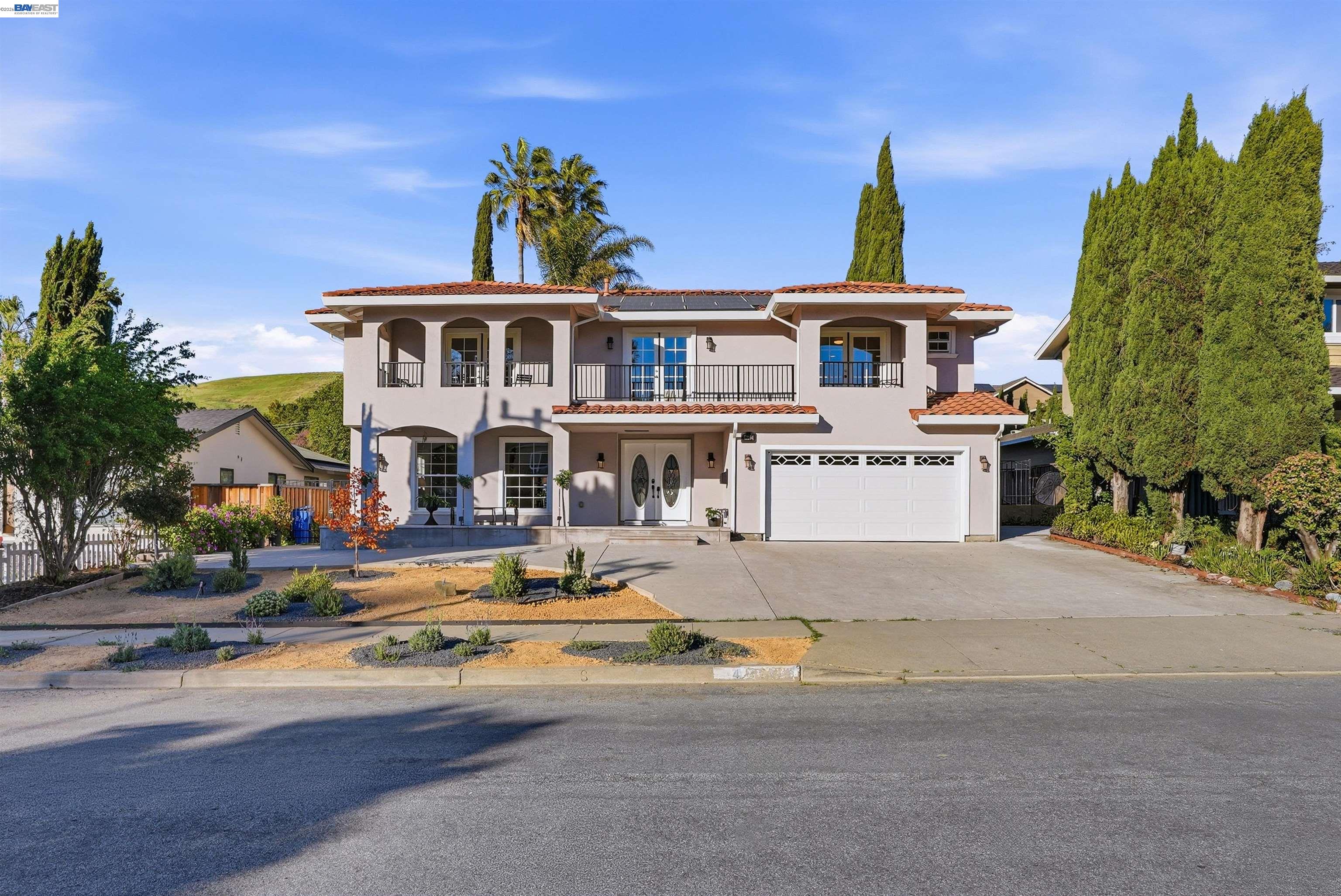 Detail Gallery Image 2 of 54 For 42194 Camino Santa Barbara, Fremont,  CA 94539 - 6 Beds | 3 Baths