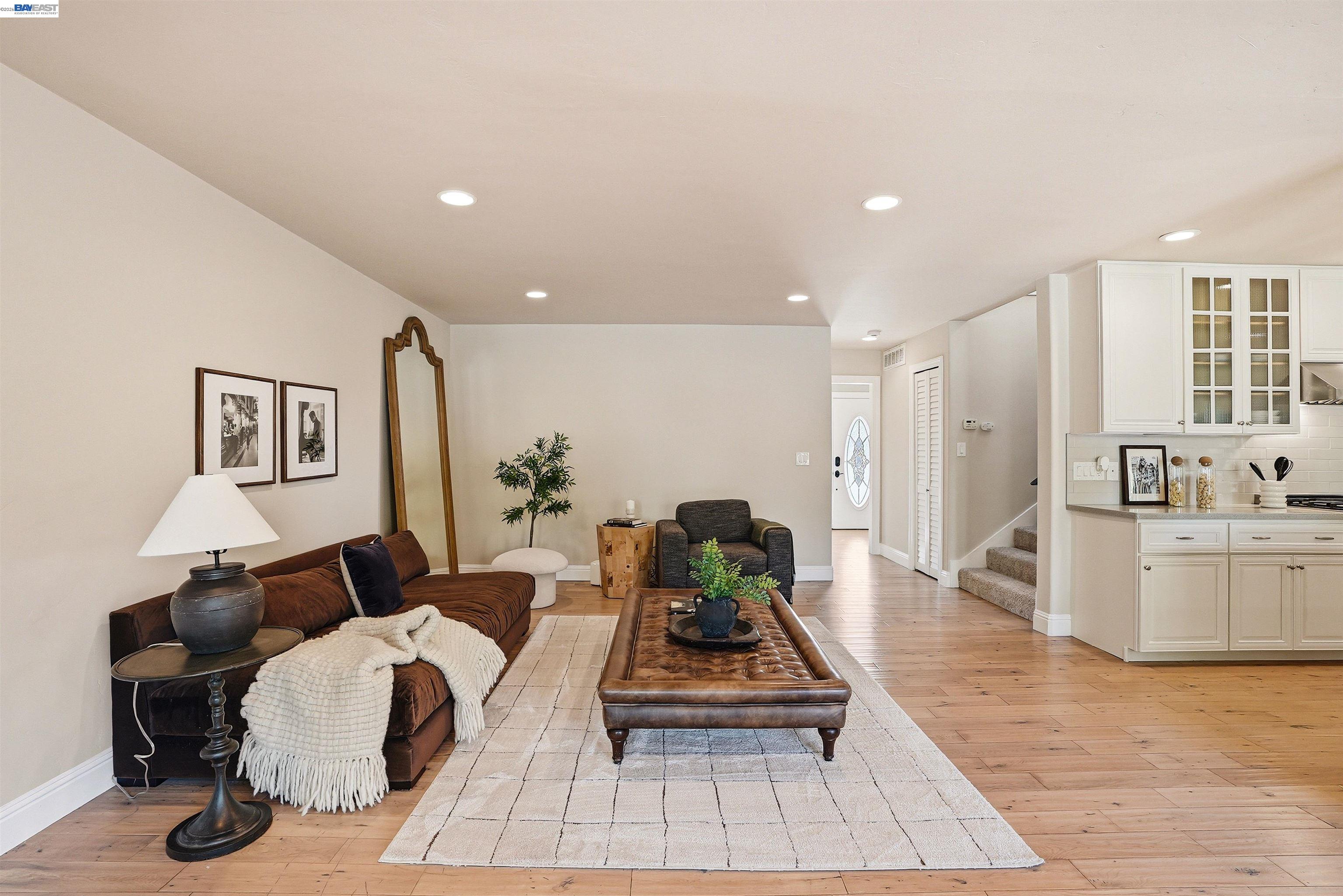 Detail Gallery Image 13 of 54 For 42194 Camino Santa Barbara, Fremont,  CA 94539 - 6 Beds | 3 Baths