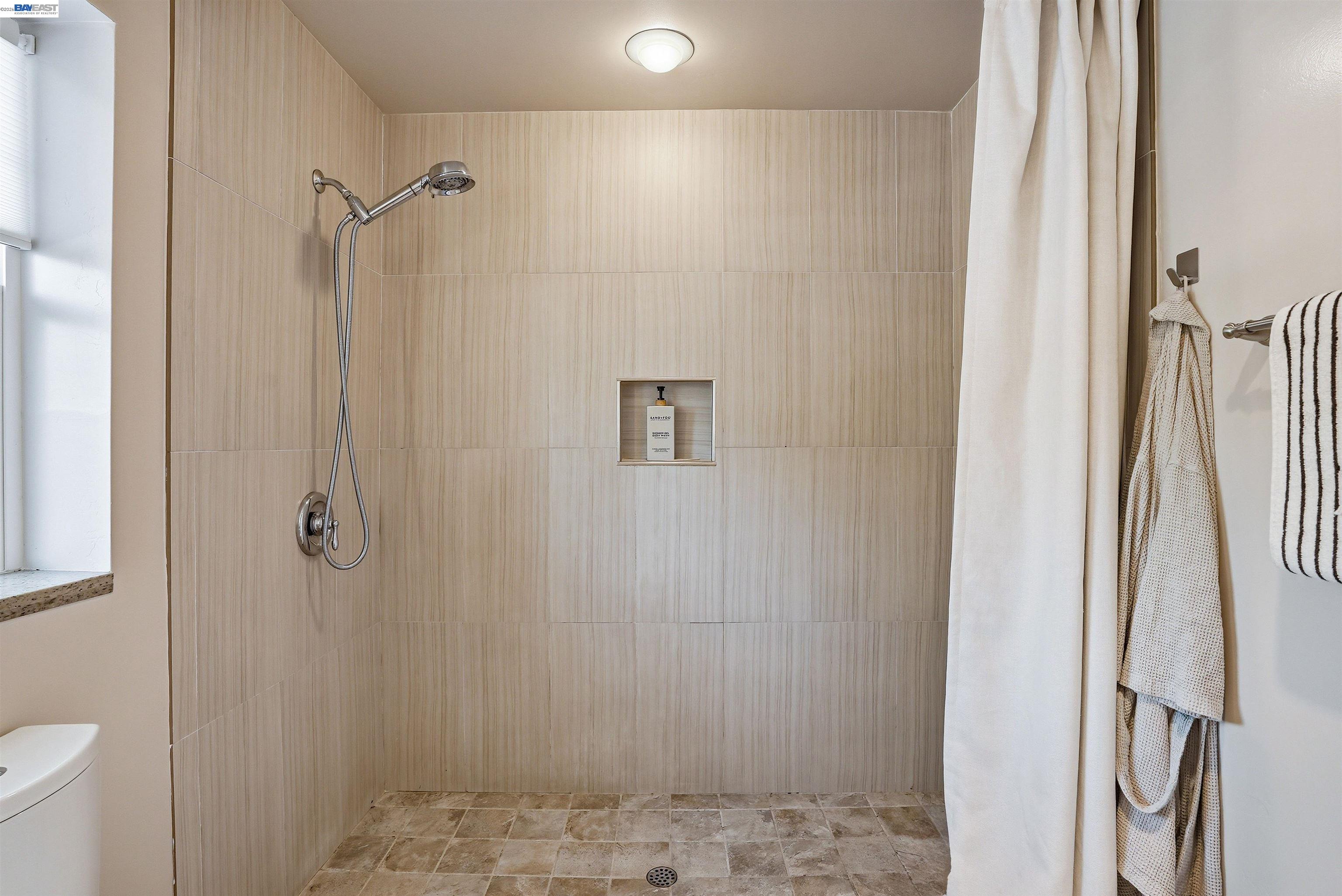 Detail Gallery Image 29 of 54 For 42194 Camino Santa Barbara, Fremont,  CA 94539 - 6 Beds | 3 Baths