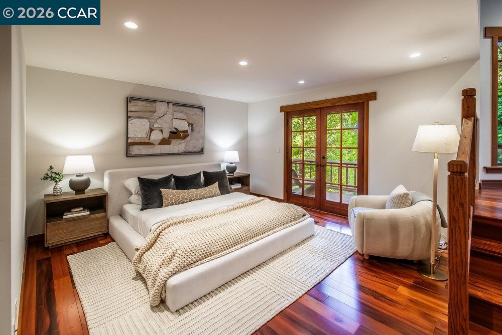 Detail Gallery Image 17 of 60 For 1 Scenic Lane, Lafayette,  CA 94549 - 4 Beds | 3 Baths