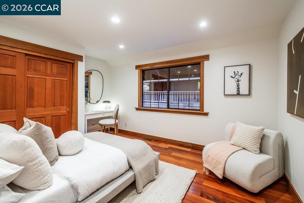 Detail Gallery Image 23 of 60 For 1 Scenic Lane, Lafayette,  CA 94549 - 4 Beds | 3 Baths