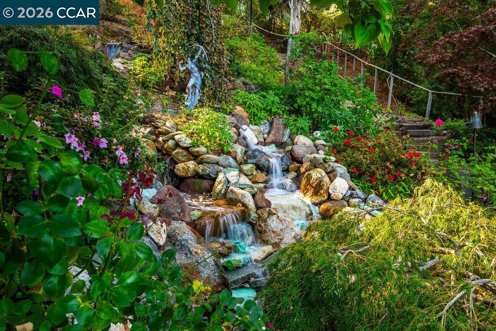 Detail Gallery Image 49 of 60 For 1 Scenic Lane, Lafayette,  CA 94549 - 4 Beds | 3 Baths