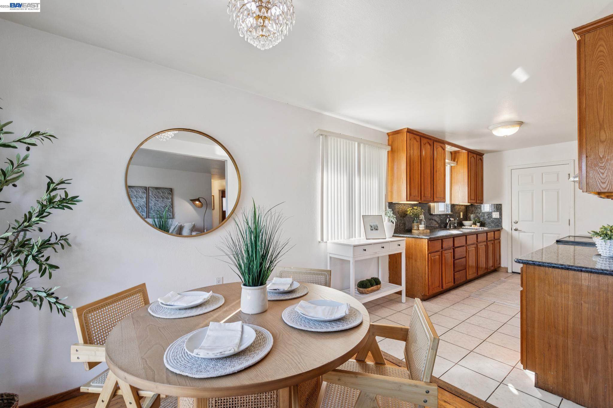 Detail Gallery Image 16 of 59 For 23719 Nevada Rd, Hayward,  CA 94541 - 3 Beds | 2 Baths