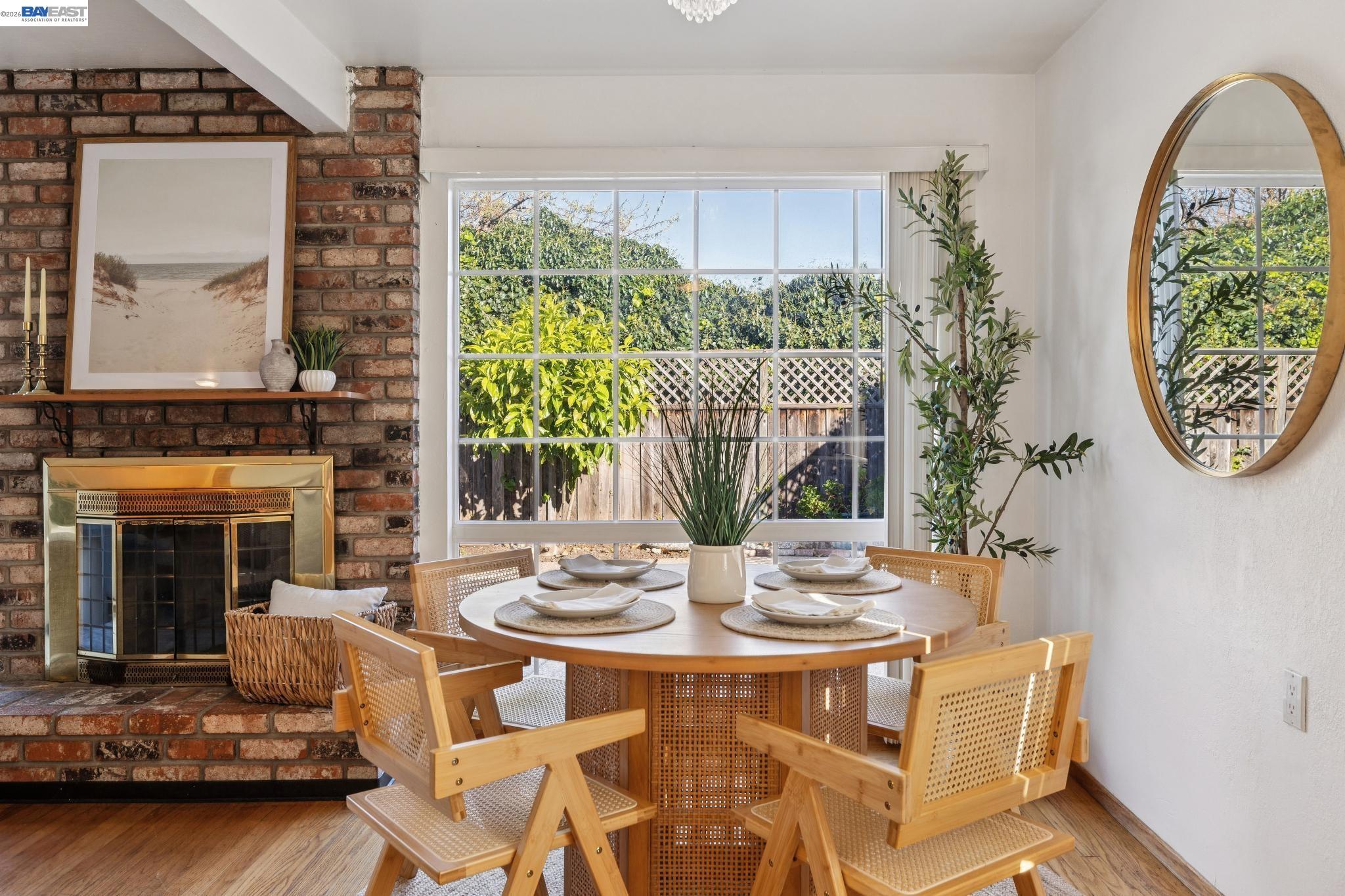 Detail Gallery Image 23 of 59 For 23719 Nevada Rd, Hayward,  CA 94541 - 3 Beds | 2 Baths