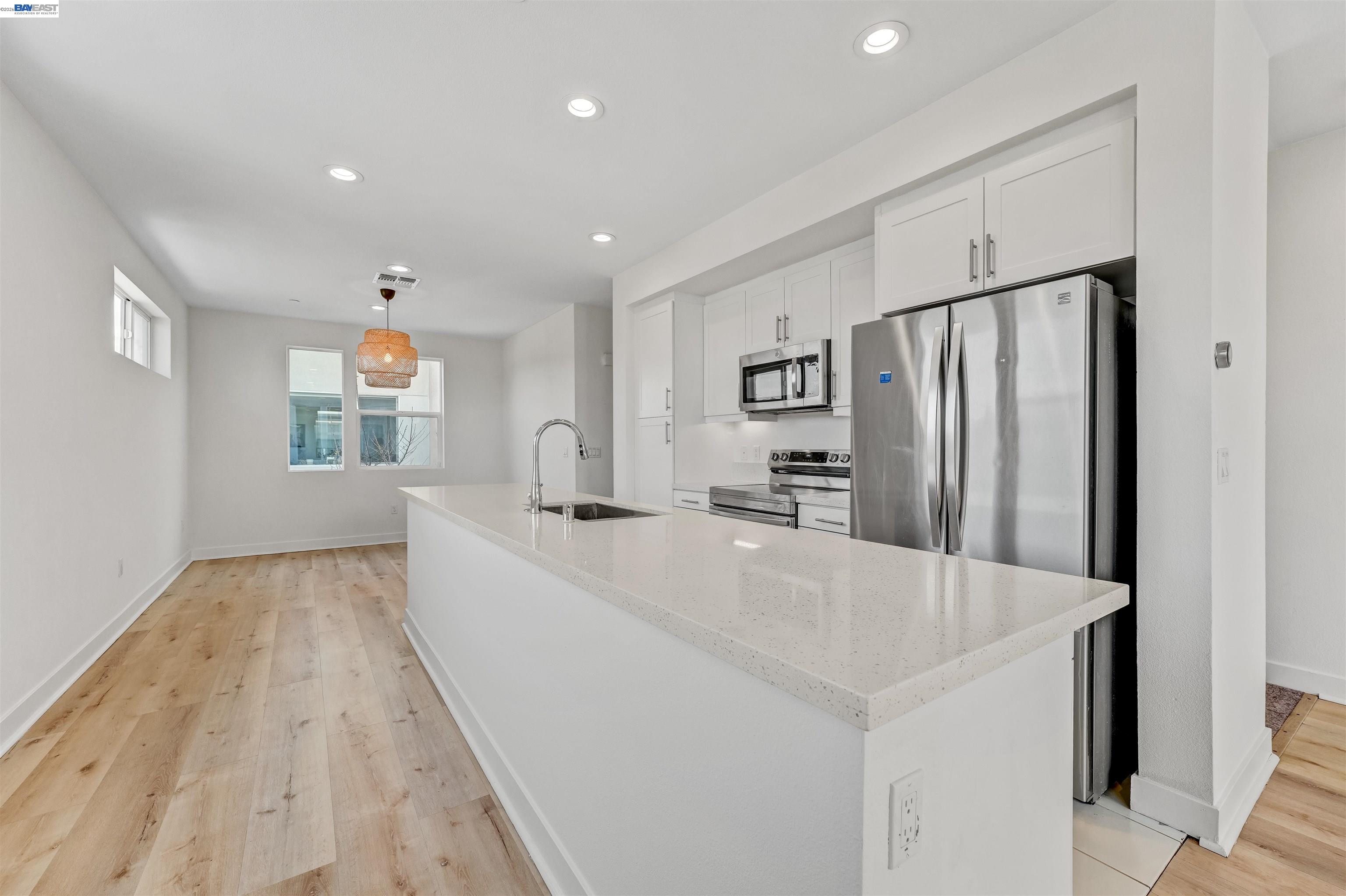 Photo #12: 41127674 Listing: Photo #12