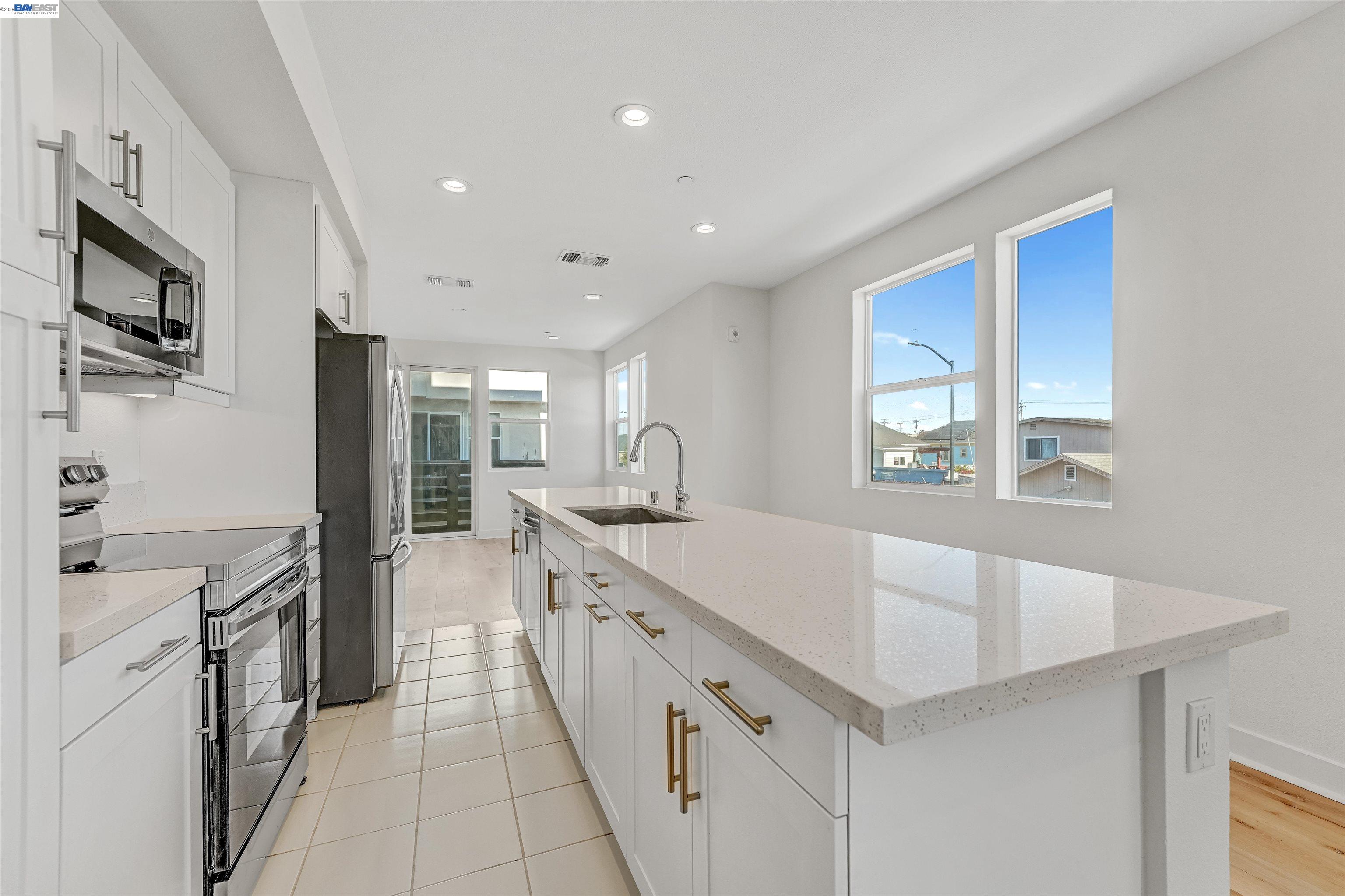 Photo #13: 41127674 Listing: Photo #13