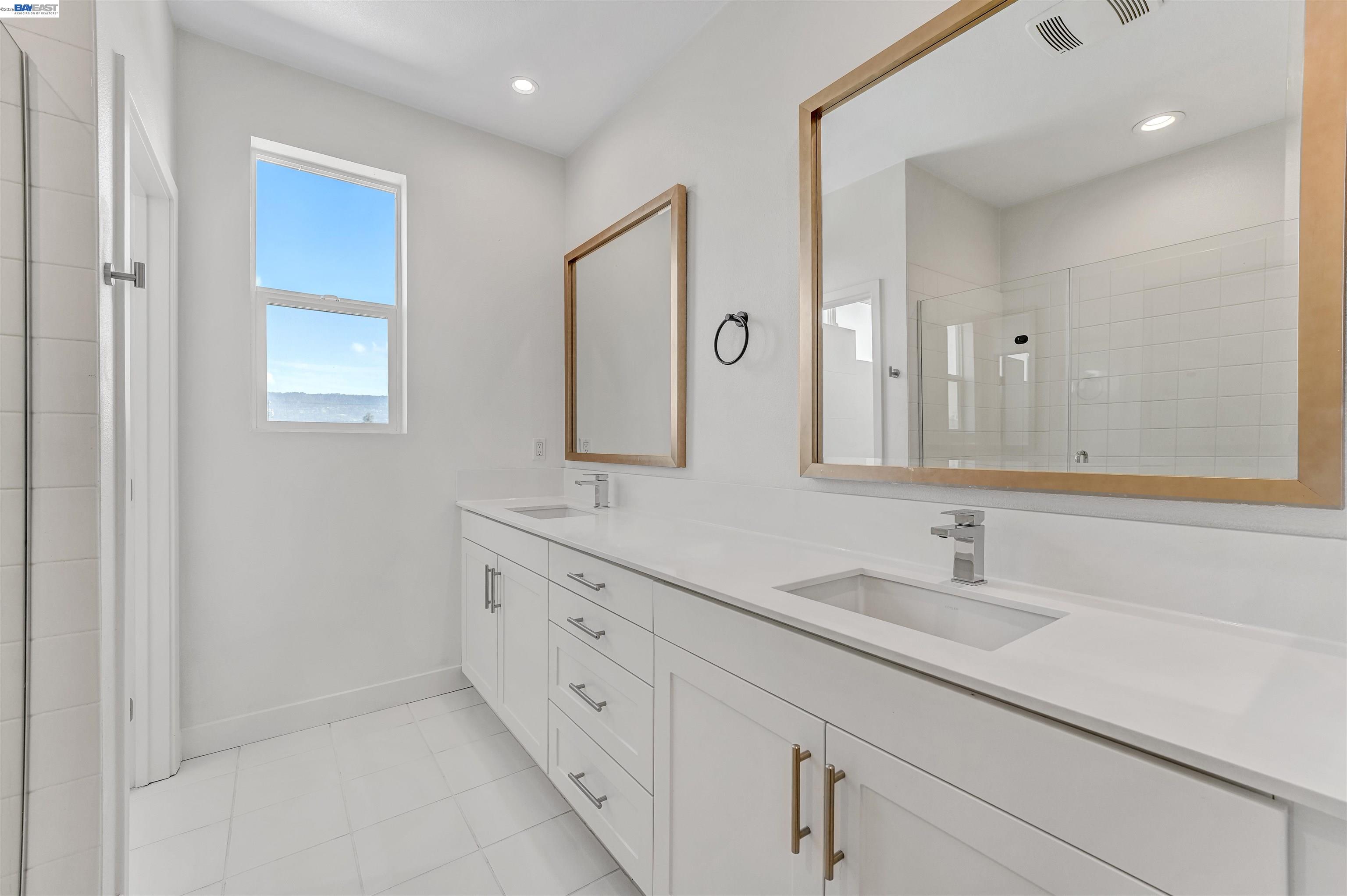 Photo #26: 41127674 Listing: Photo #26